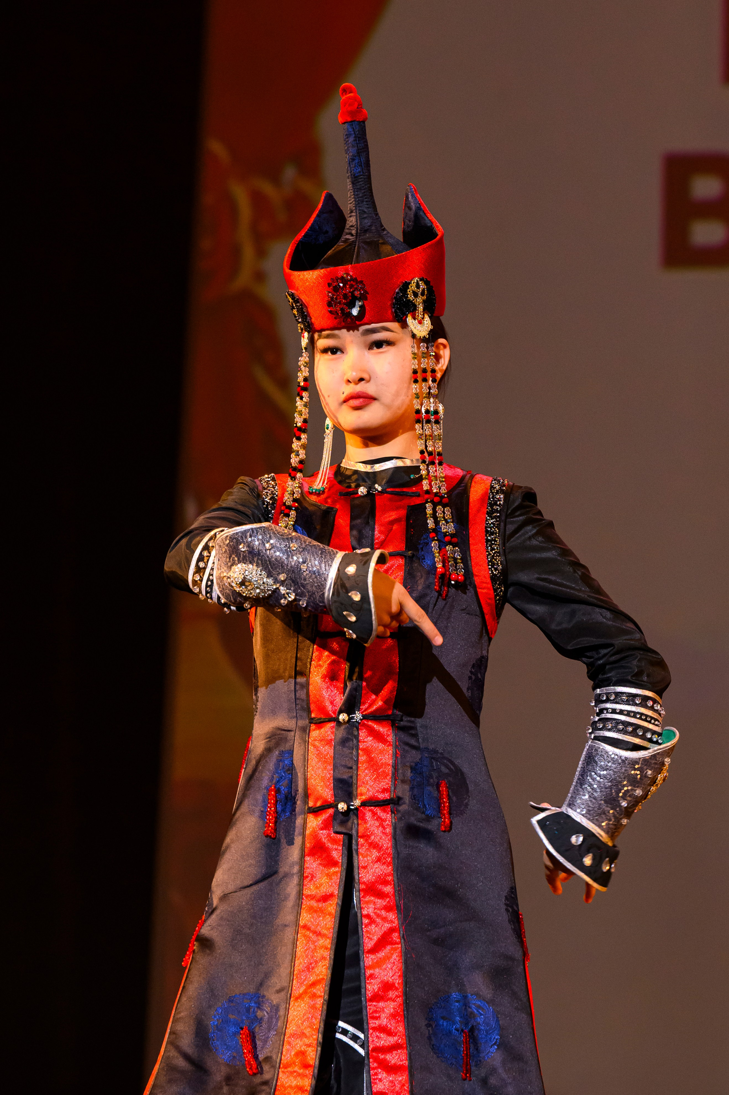 23 апреля, часть 1, БКЗ Октябрьский, г. Санкт-Петербург. Золотое яблочко