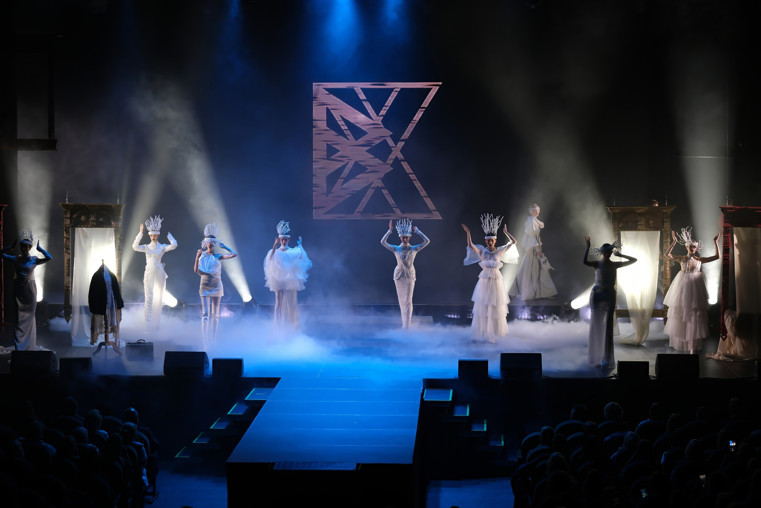 Подиумный спектакль «Стиль Надежды». Добро пожаловать в студию «Цифровой скульптор»  где искусство встречается с технологиями!