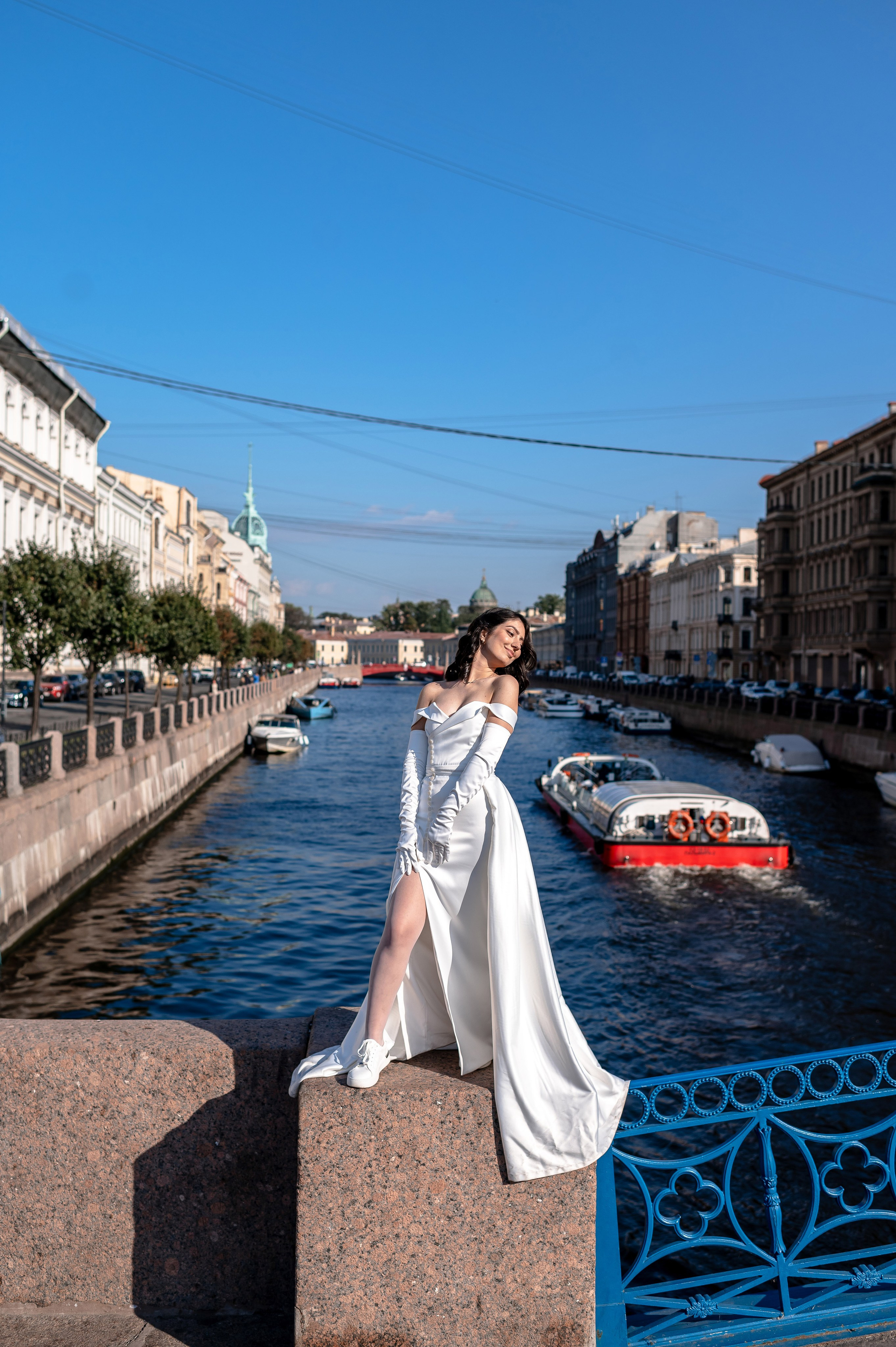 Камерная свадьба в Первом Дворце Бракосочетания №1 на Английской набережной Яны и Евгения. Портретный, семейный и свадебный фотограф в Санкт-Петербурге и в Пушкине Ширяев Денис