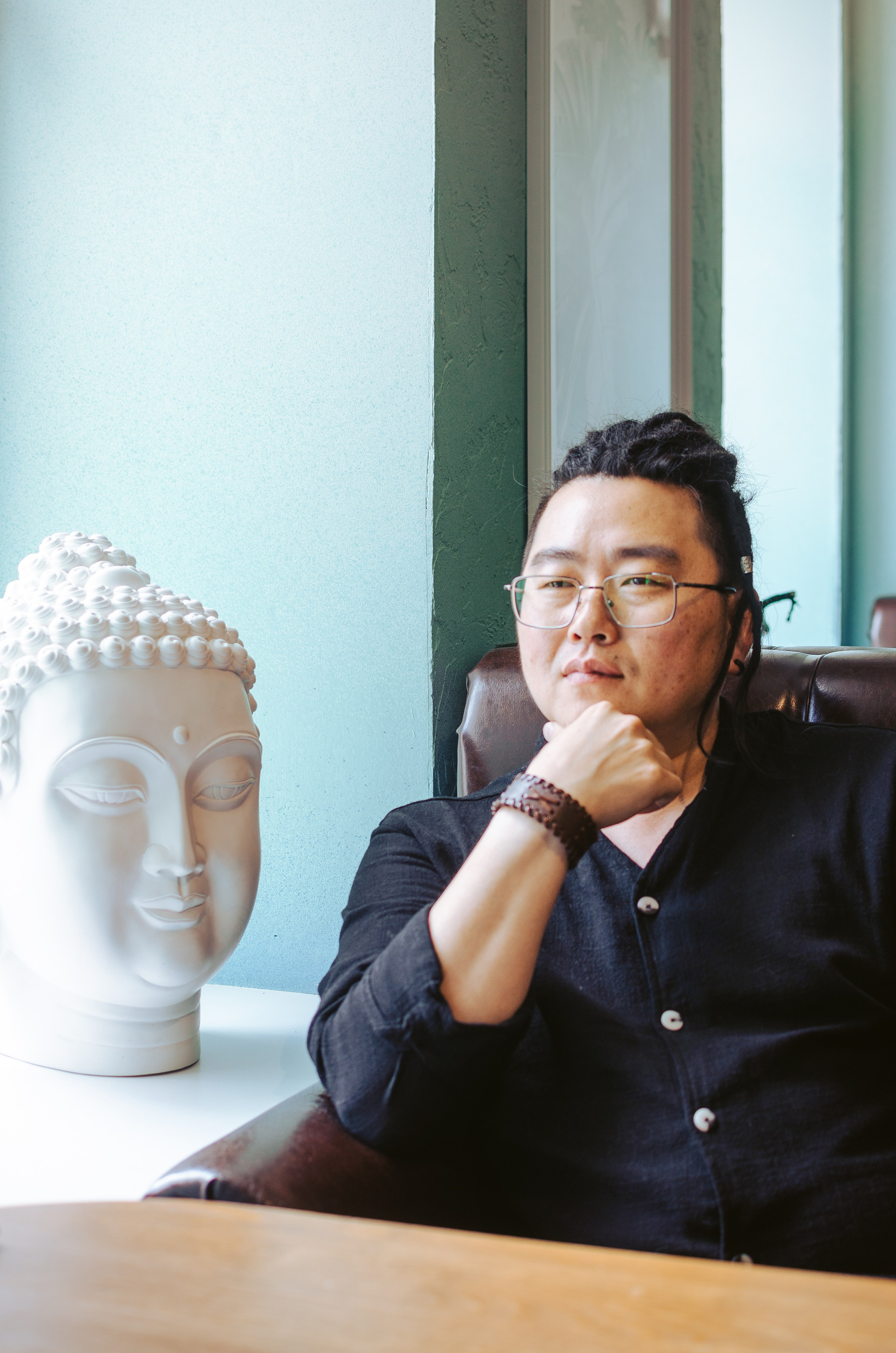 Анатолий. КВЭЛ — Кто Все Эти Люди