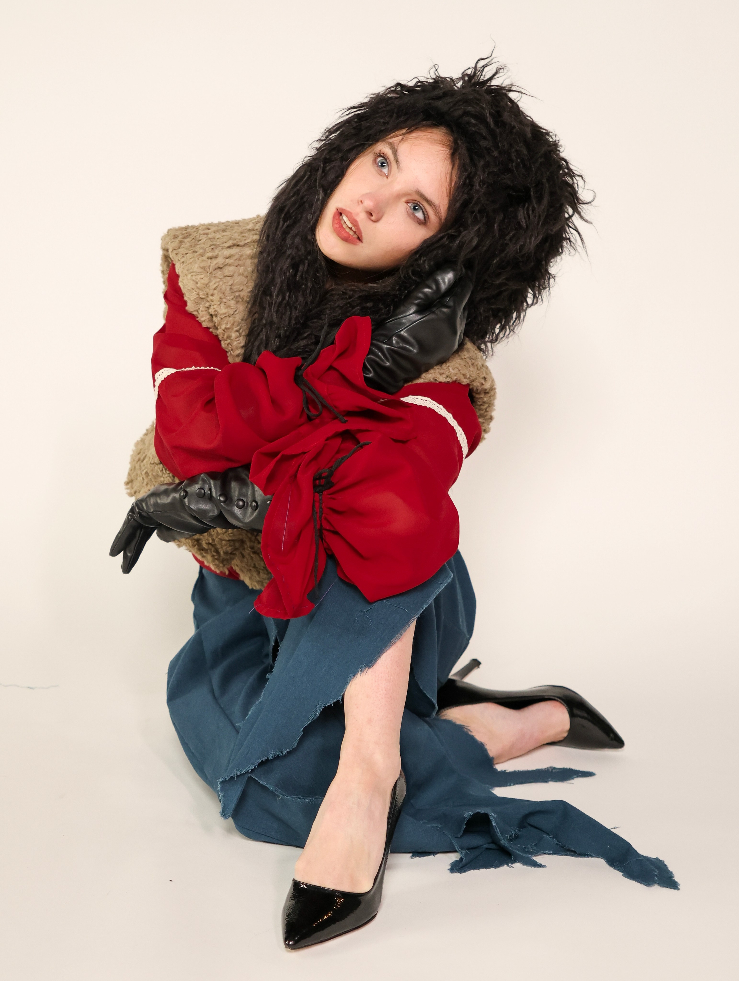 Ретро коммерция. Костюмер, художник кино и телевидения в спб