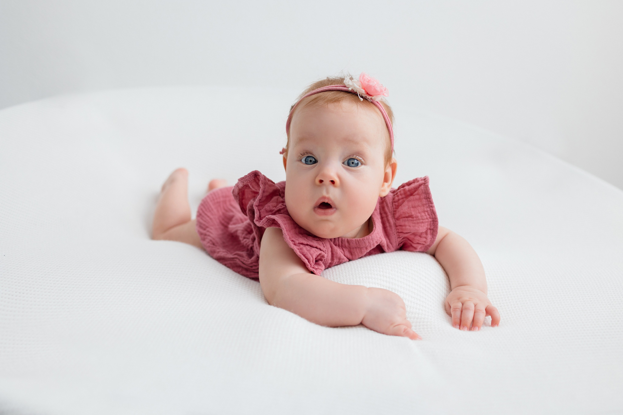 Малыши 3-12 месяцев. Newborn Фотограф в Твери