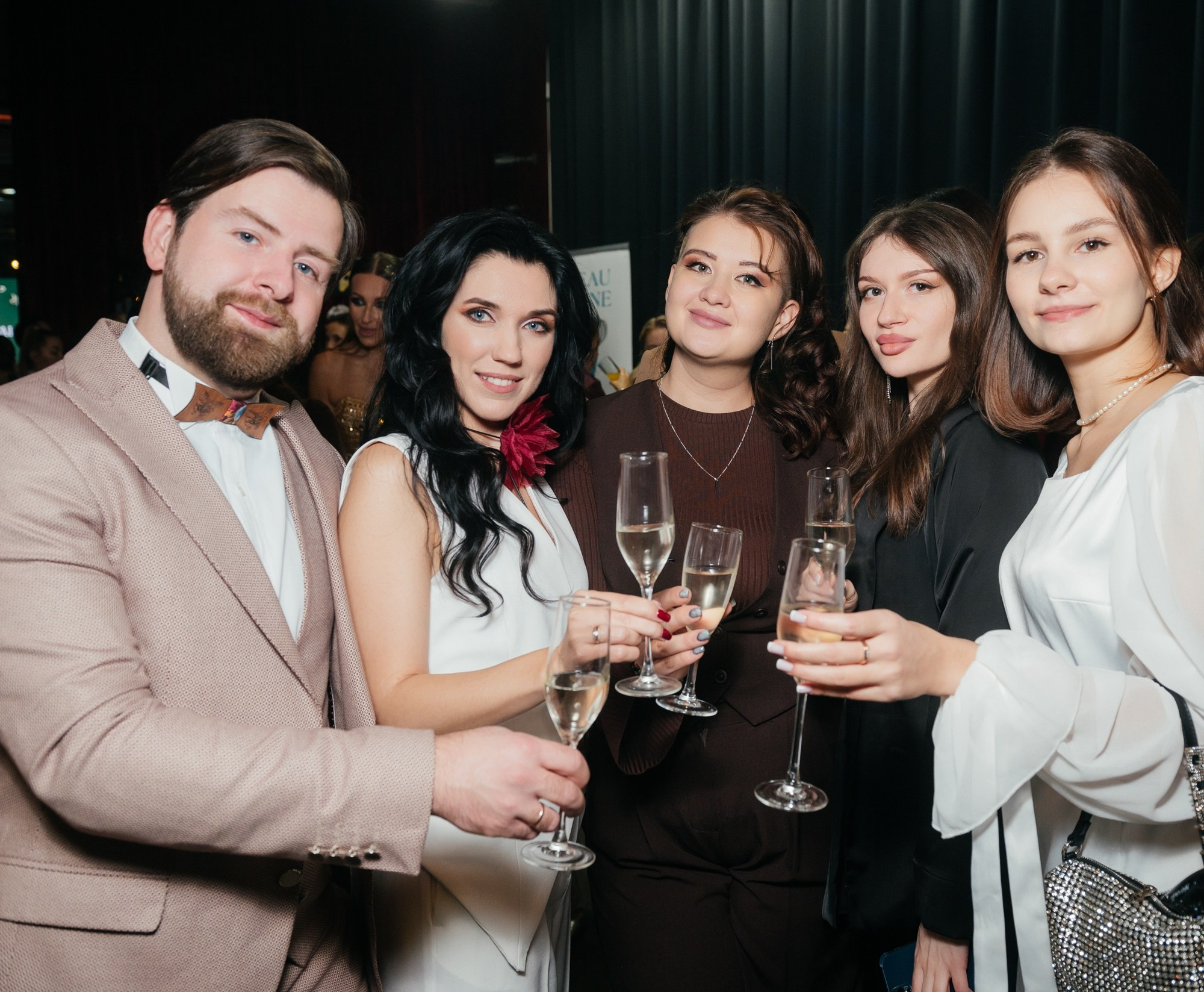 Shopping года 2024 от медиа ЯПОКУПАЮ. Сайт фотографа Данилы Пащенко