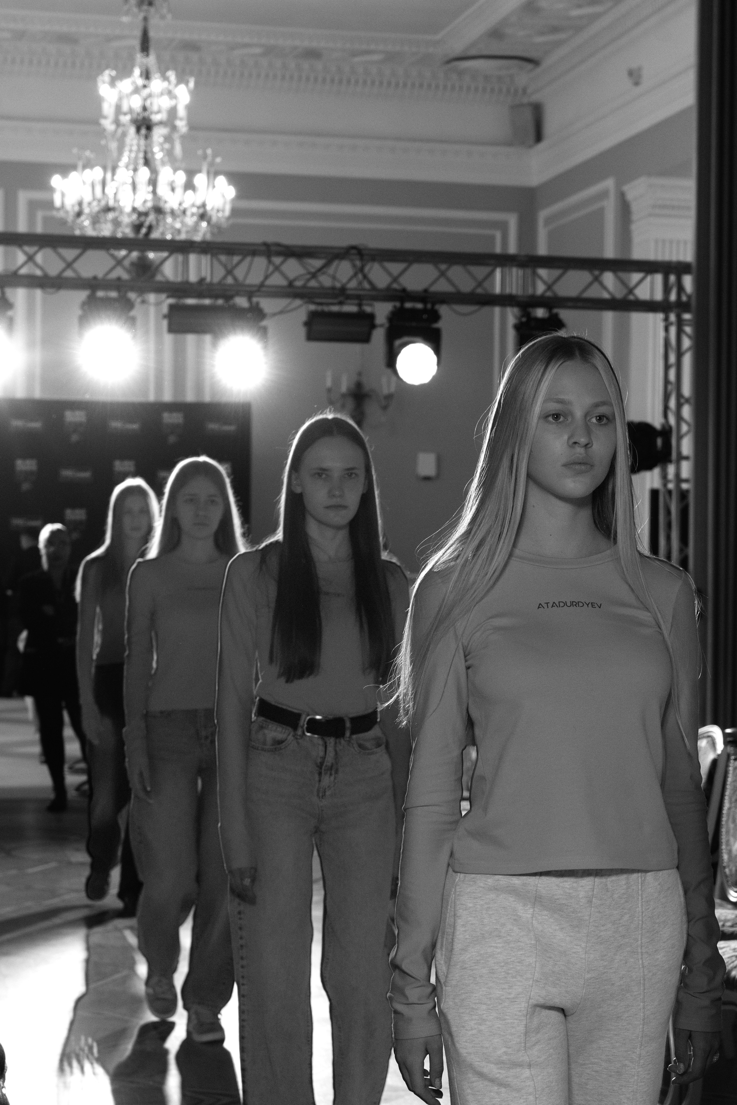 Belarusian Fashion Week 2025 BACKSTAGE. Ваш Event фотограф & Репортаж & Fashion & ИИ