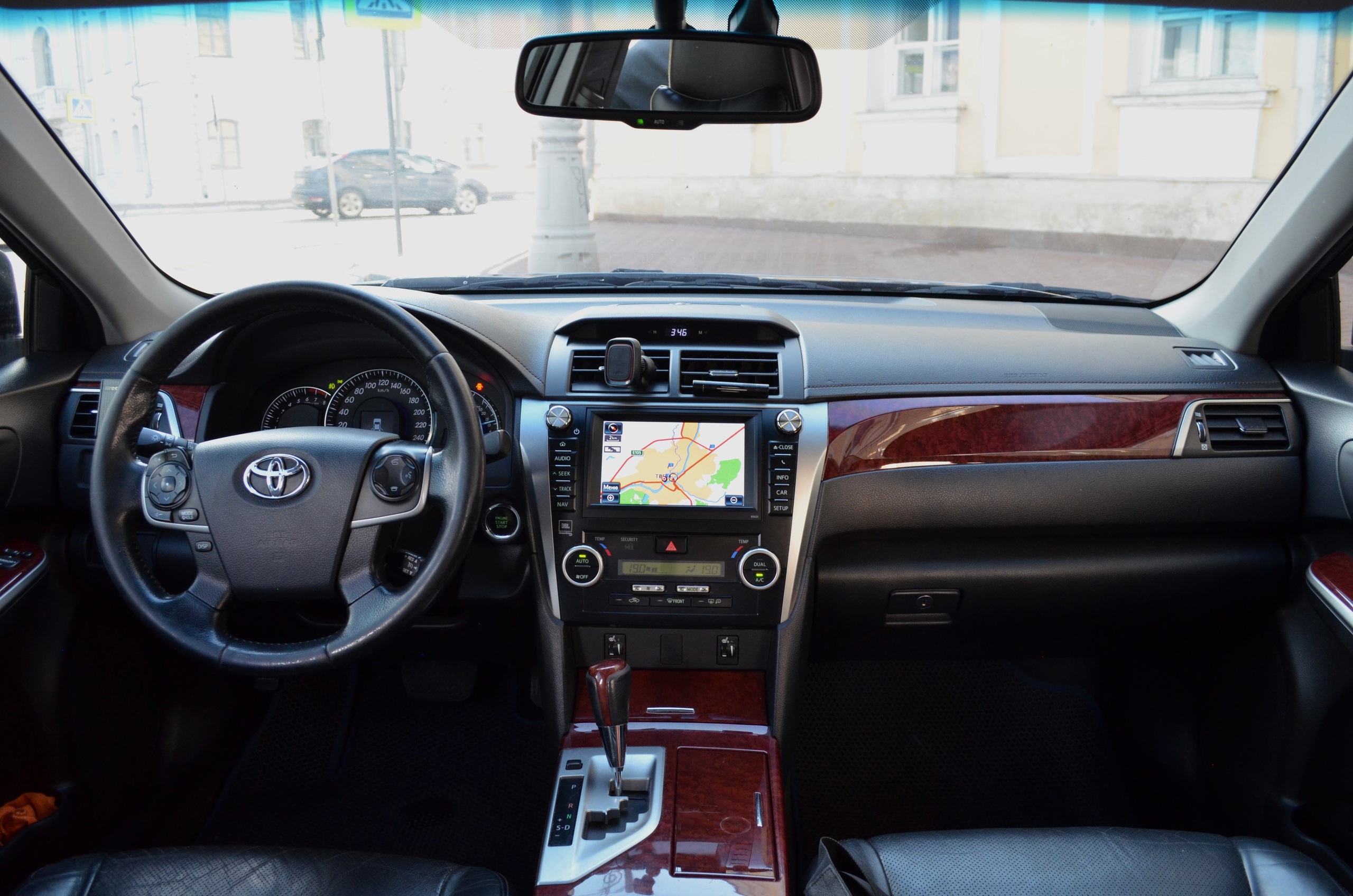 АВТО НА ПРОДАЖУ. Разноплановый фотограф из Москвы/Твери