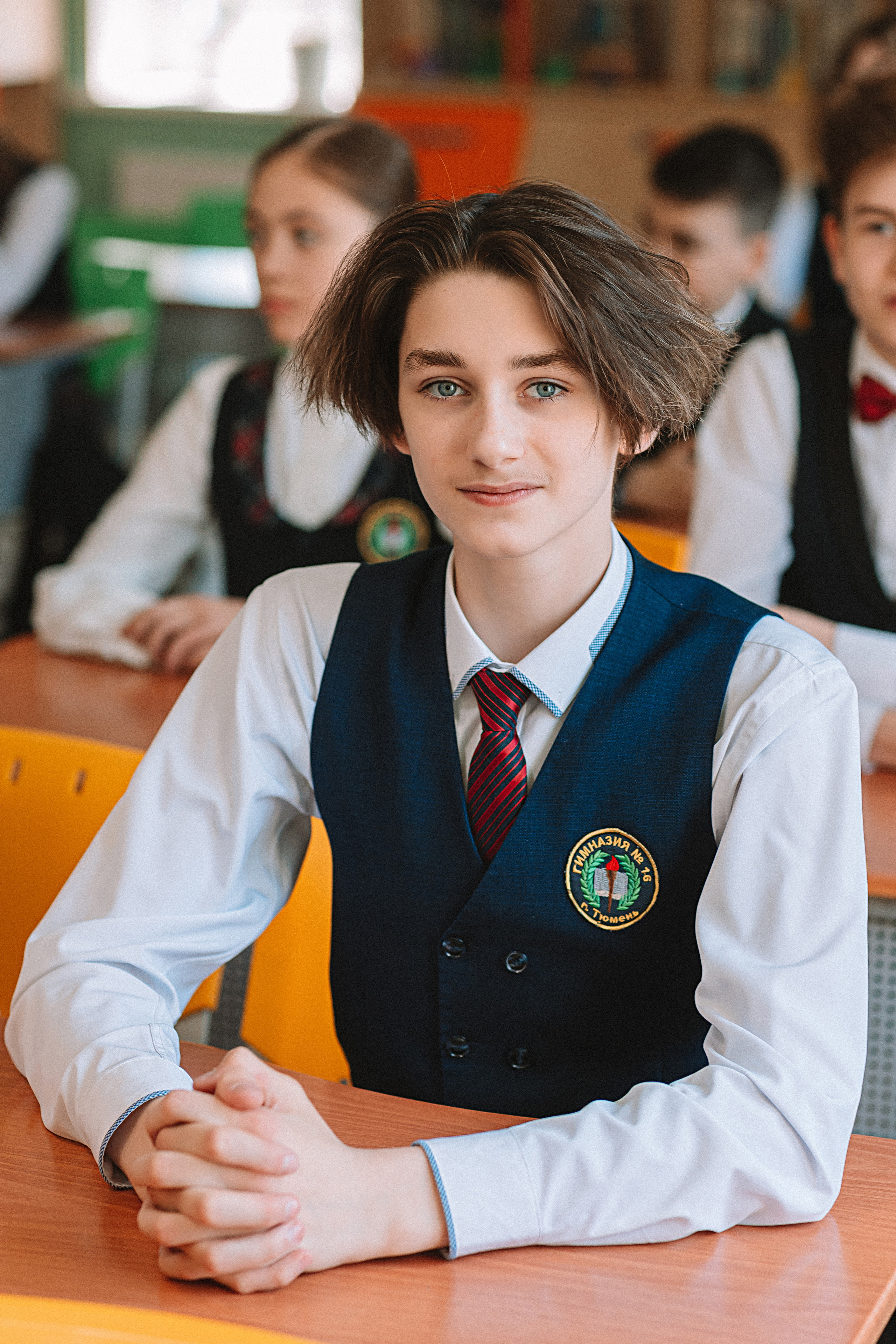 7 класс в кабинете. Семейный фотограф Тюмень, фотограф на роды Салмина Мария