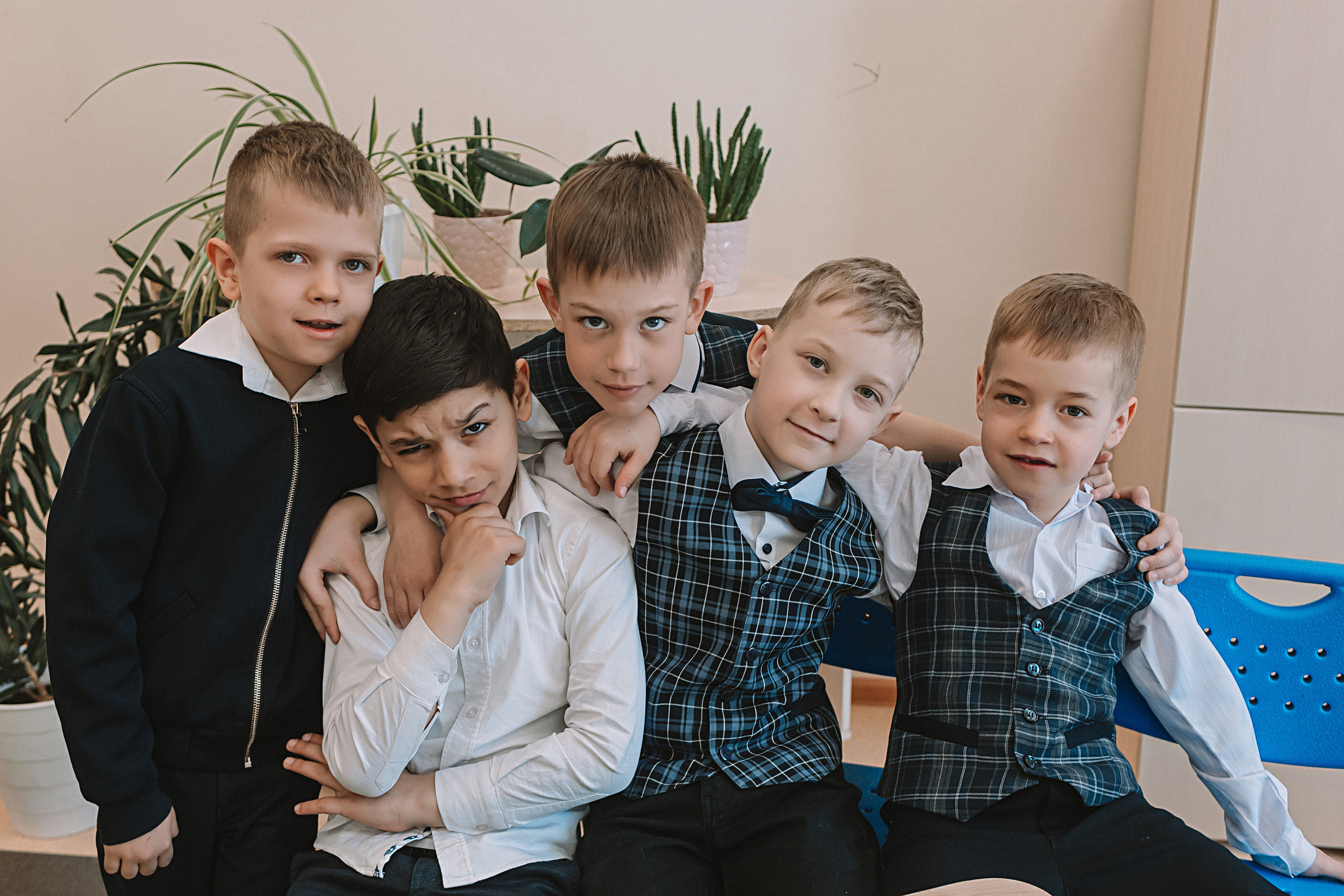 1 класс в кабинете. Семейный фотограф Тюмень, фотограф на роды Салмина Мария