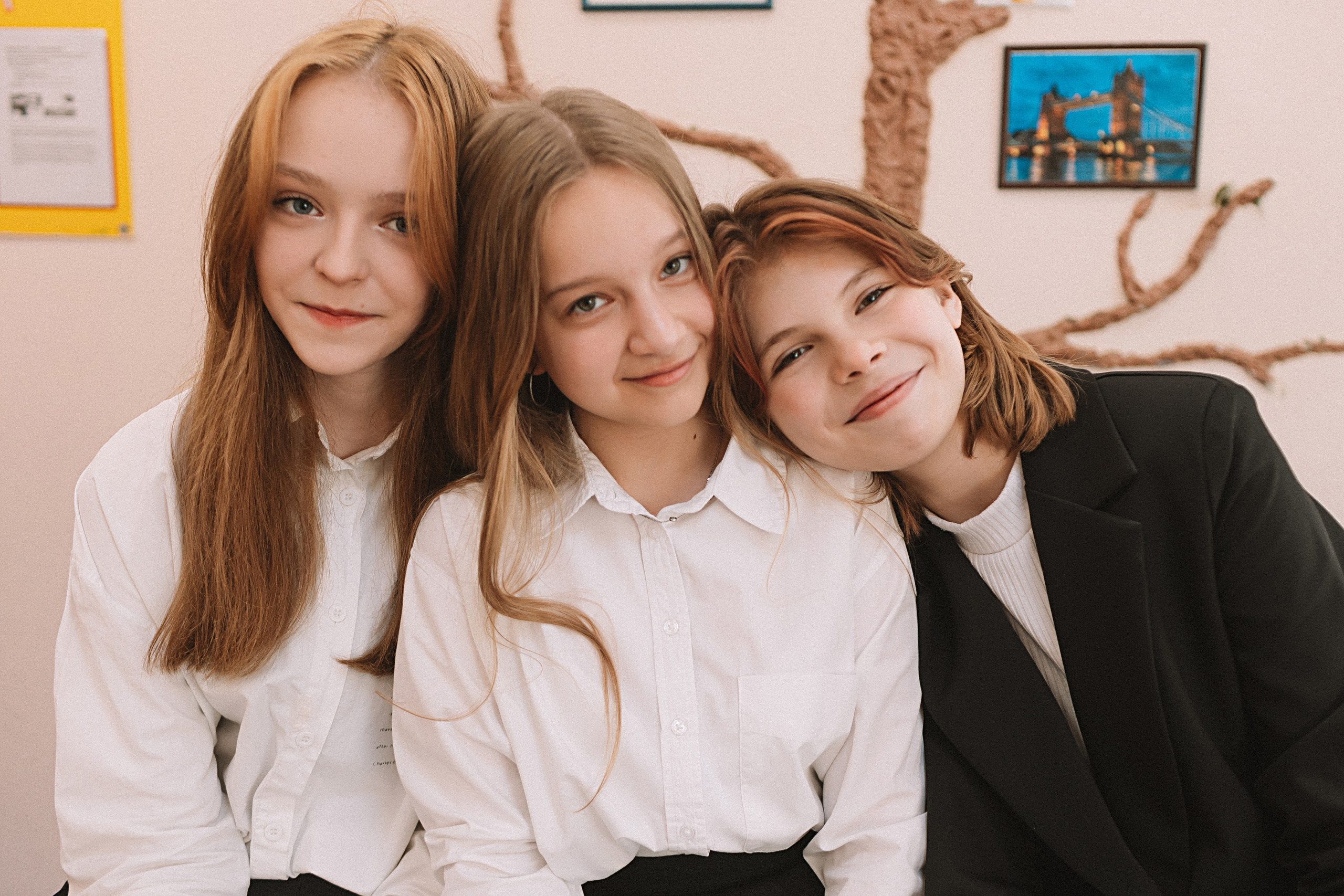 7 класс в стенах школы. Семейный фотограф Тюмень, фотограф на роды Салмина Мария