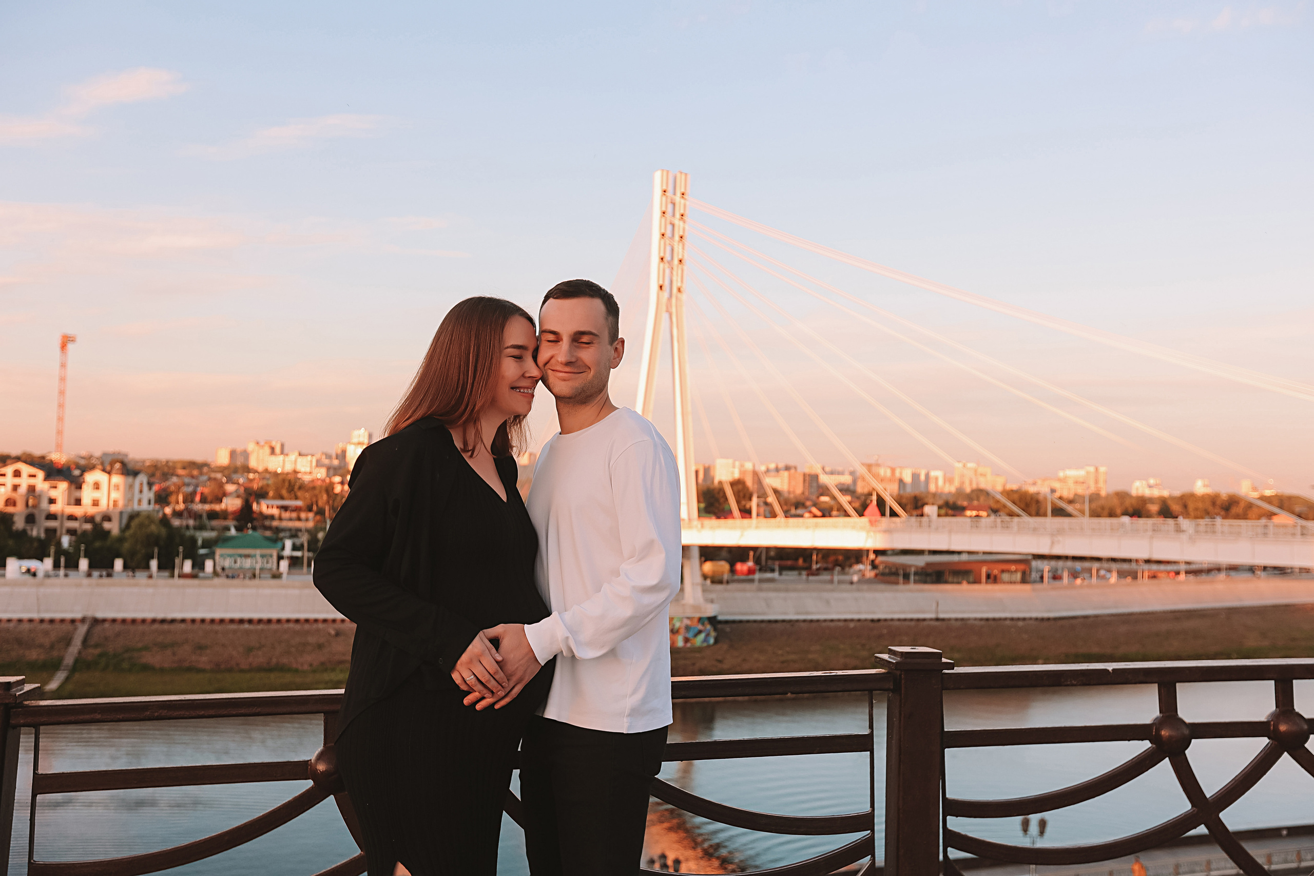 Беременность (центр города). Семейный фотограф Тюмень, фотограф на роды Салмина Мария