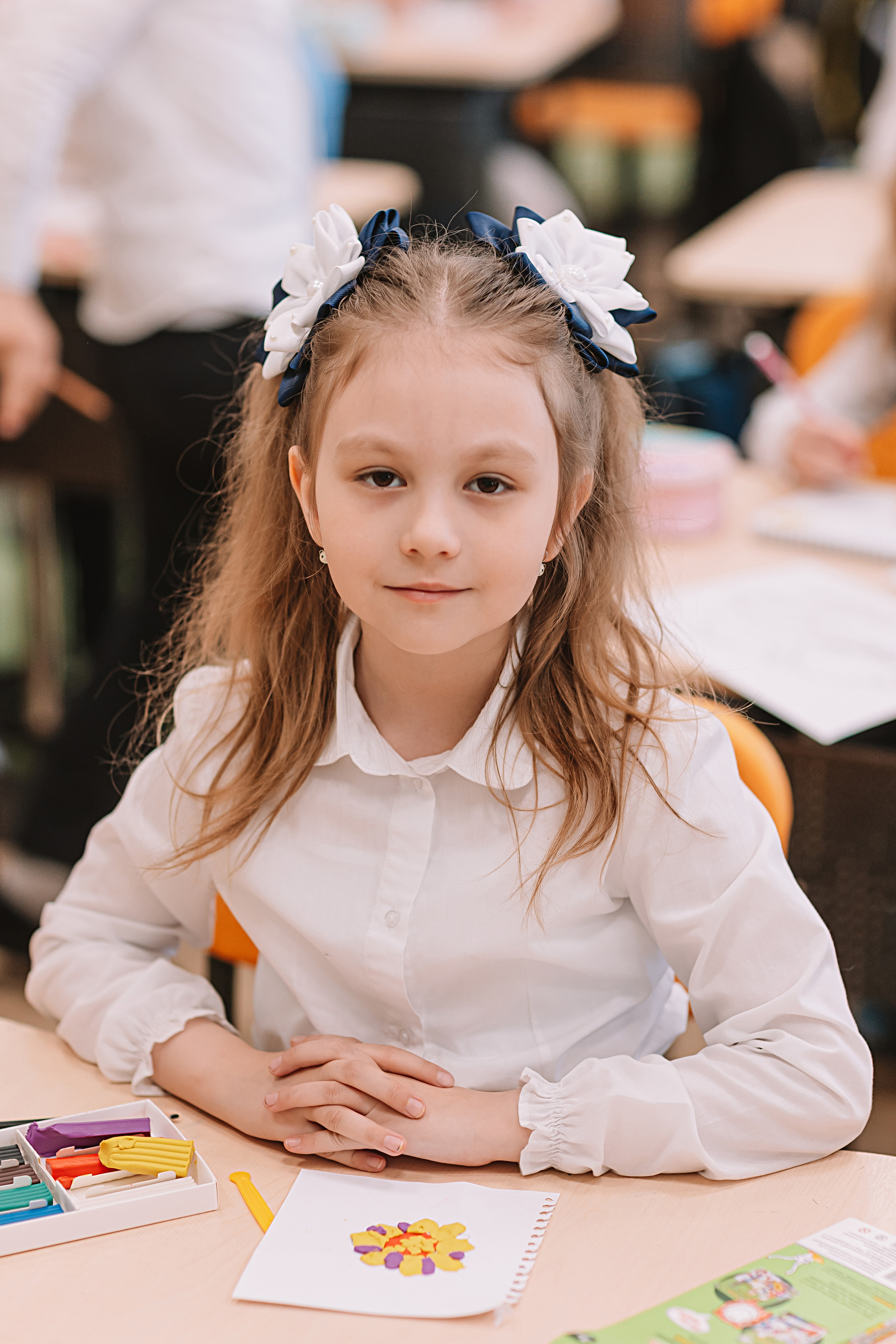 1 класс в кабинете. Семейный фотограф Тюмень, фотограф на роды Салмина Мария