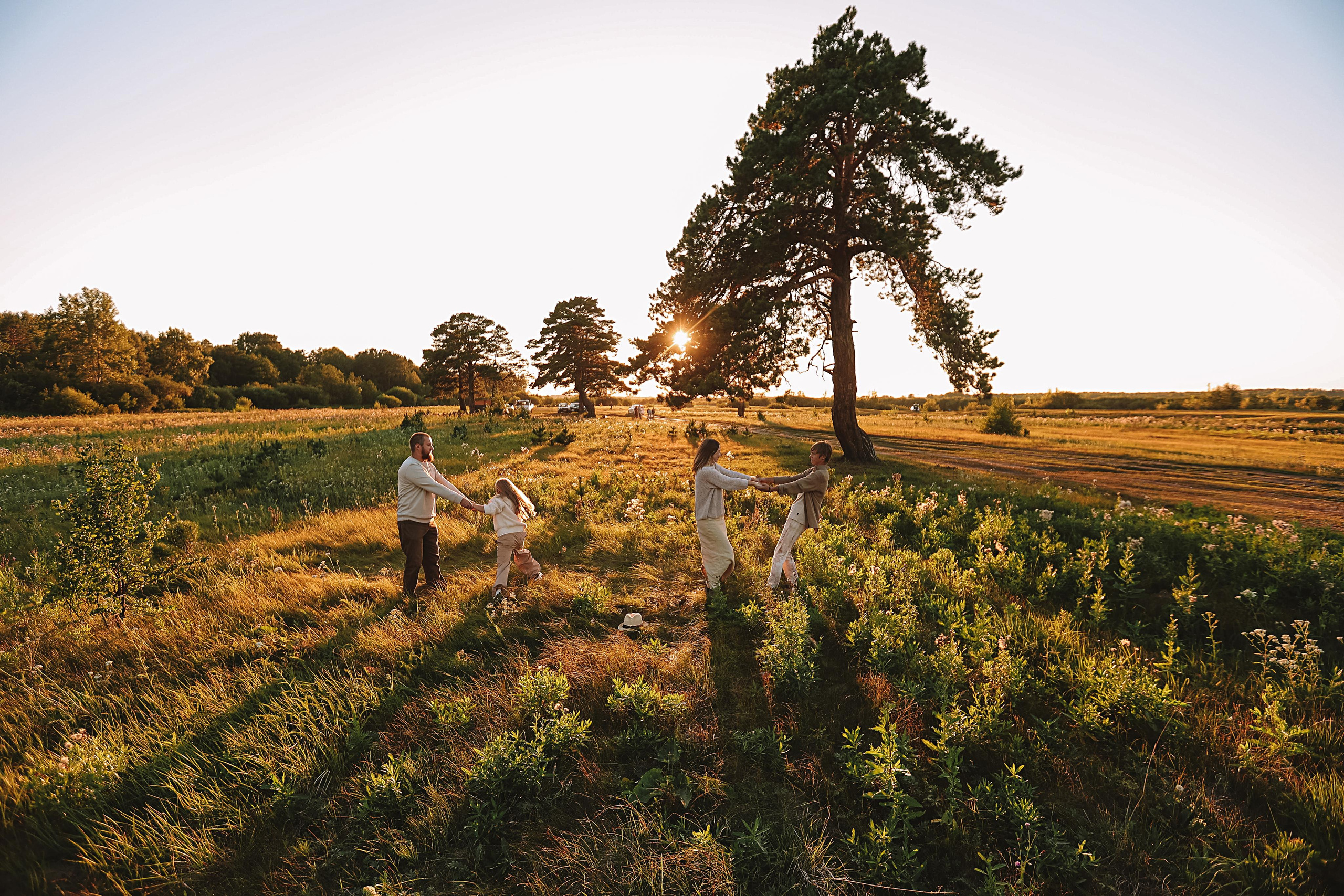 Семейная (каменка). Семейный фотограф Тюмень, фотограф на роды Салмина Мария