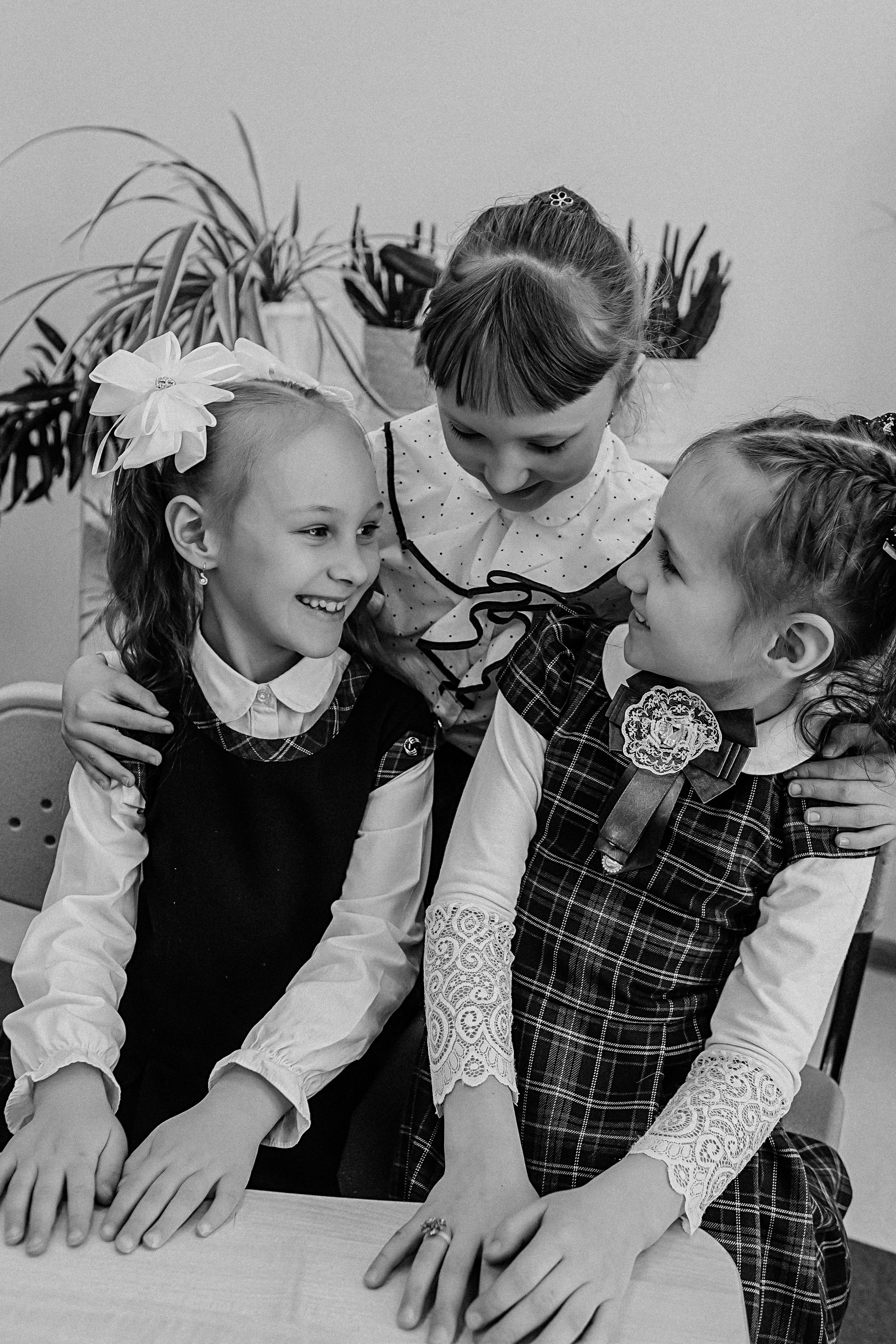 1 класс в кабинете. Семейный фотограф Тюмень, фотограф на роды Салмина Мария