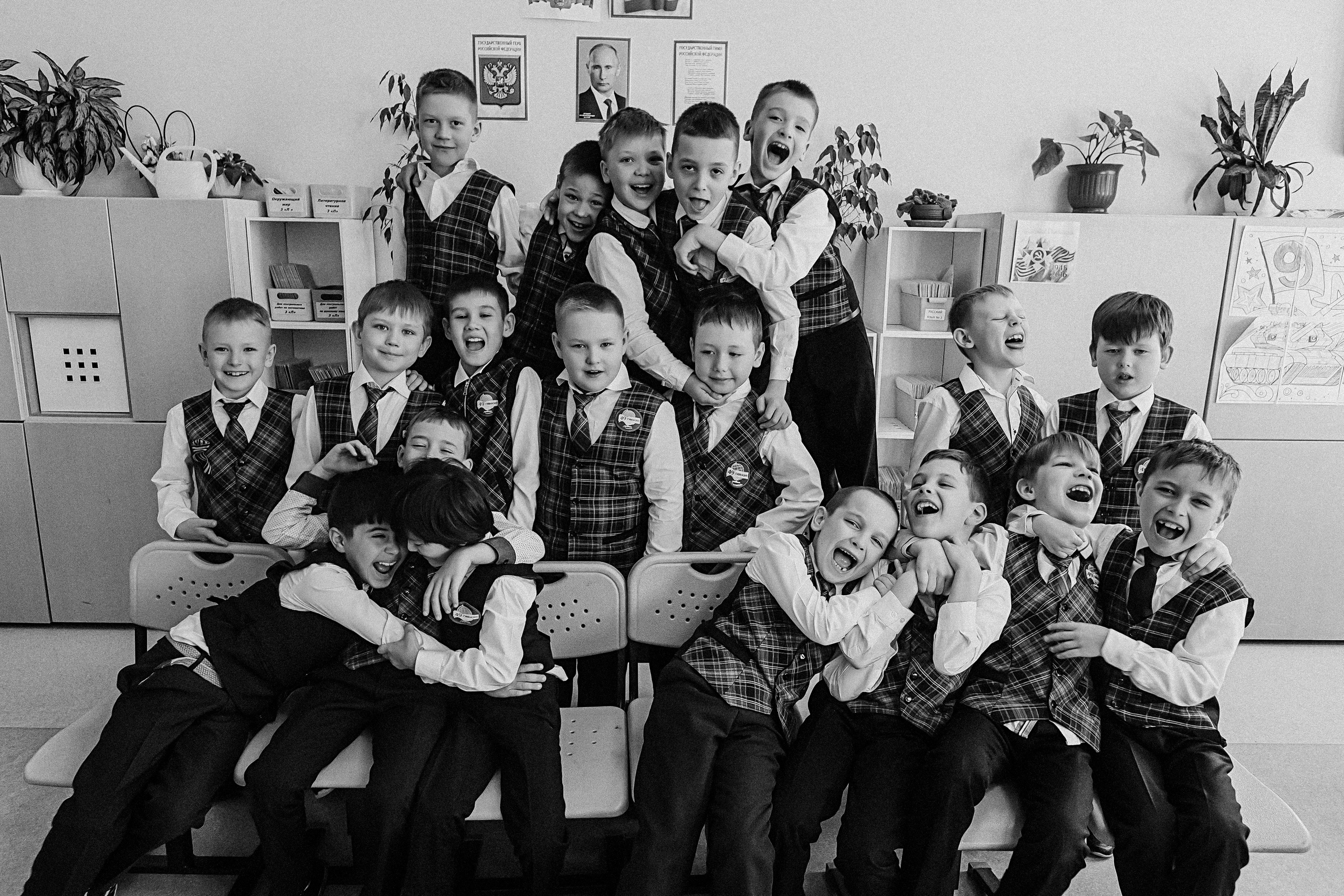 1 п фотосессия в классе. Семейный фотограф Тюмень, фотограф на роды Салмина Мария