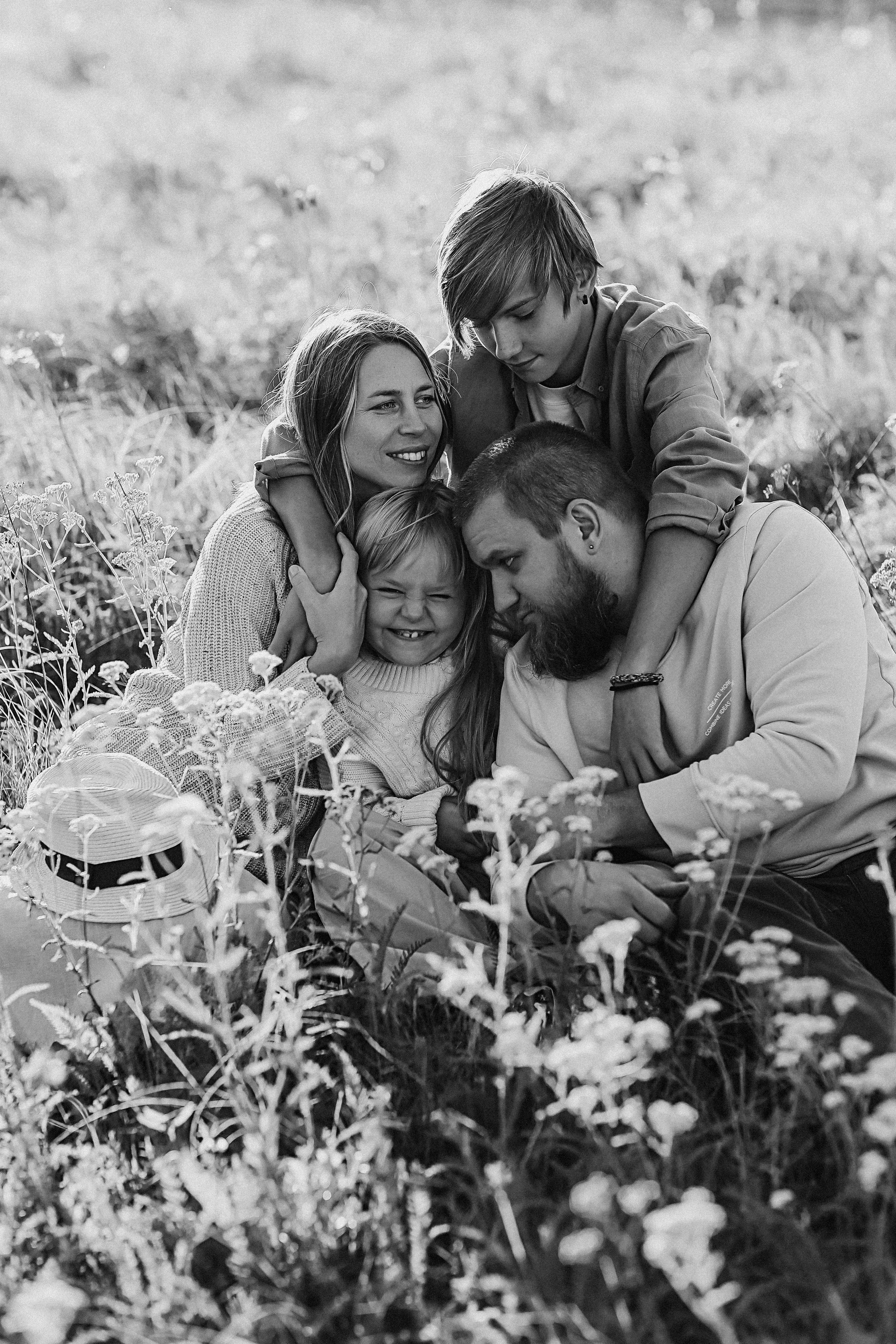 Семейная (каменка). Семейный фотограф Тюмень, фотограф на роды Салмина Мария