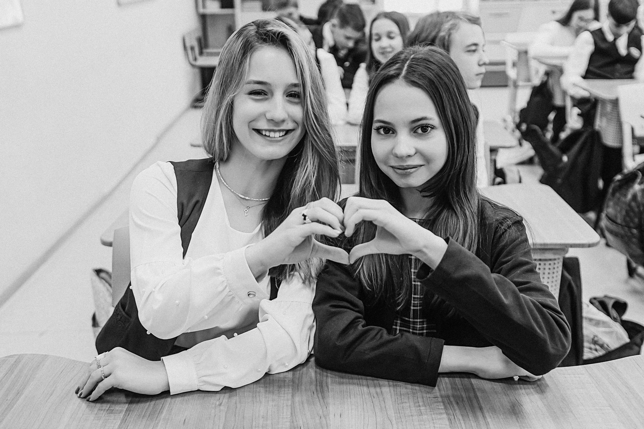 7 класс в кабинете. Семейный фотограф Тюмень, фотограф на роды Салмина Мария