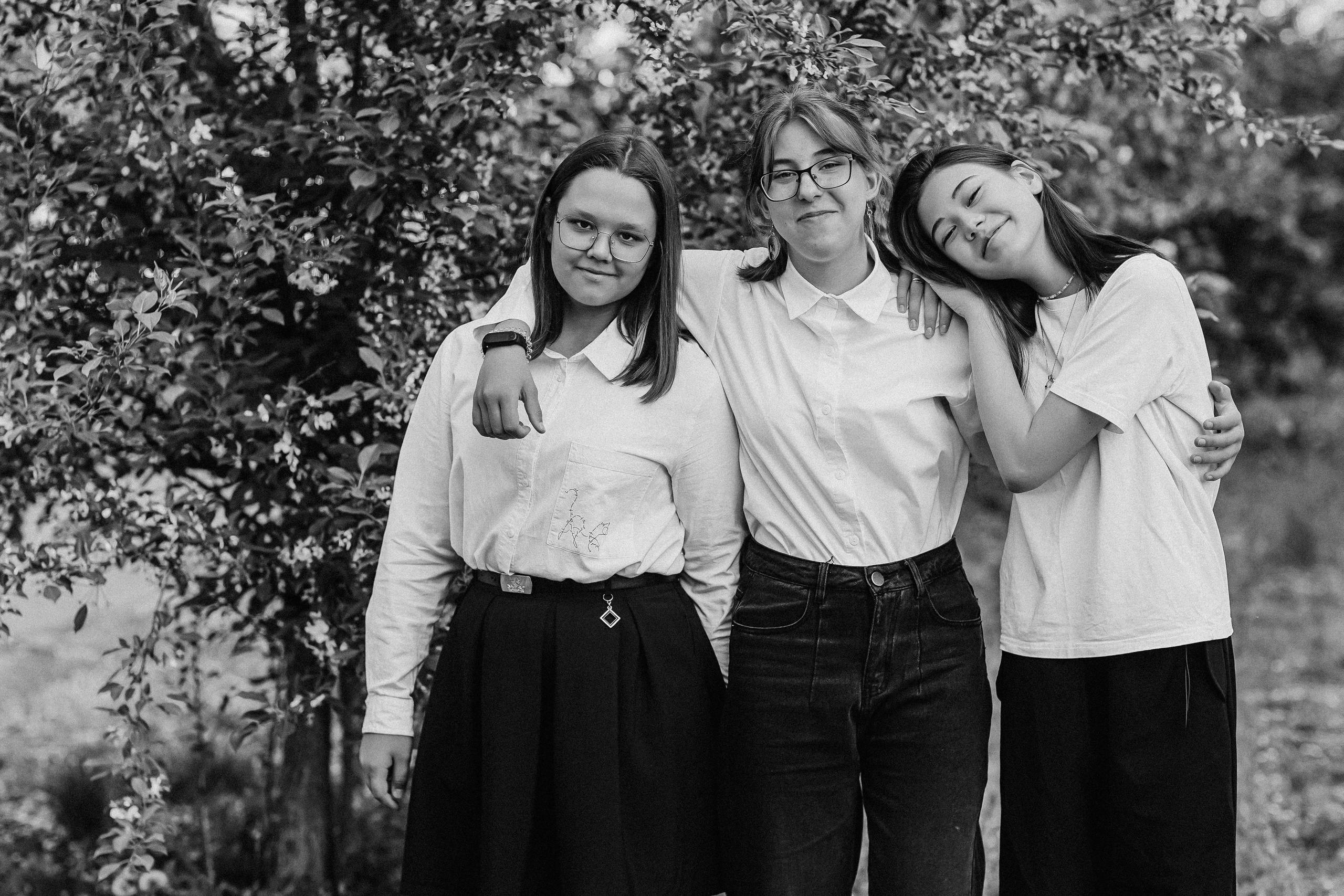 7 класс на улице. Семейный фотограф Тюмень, фотограф на роды Салмина Мария