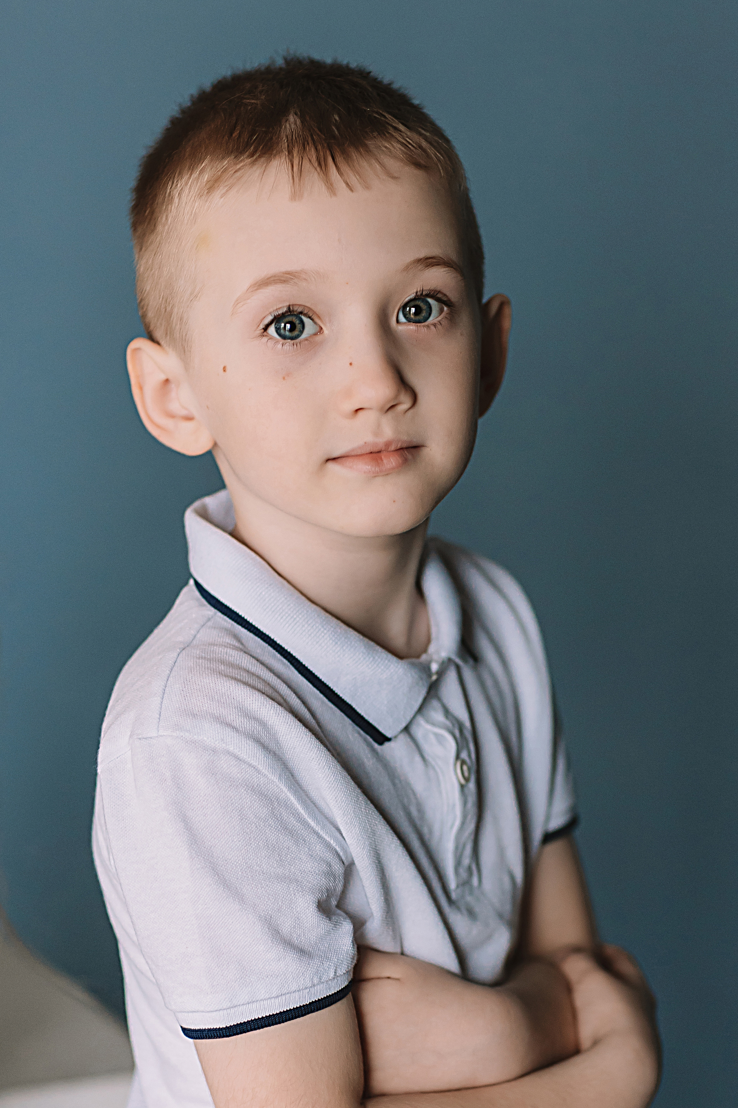 Садик в фотостудии. Семейный фотограф Тюмень, фотограф на роды Салмина Мария