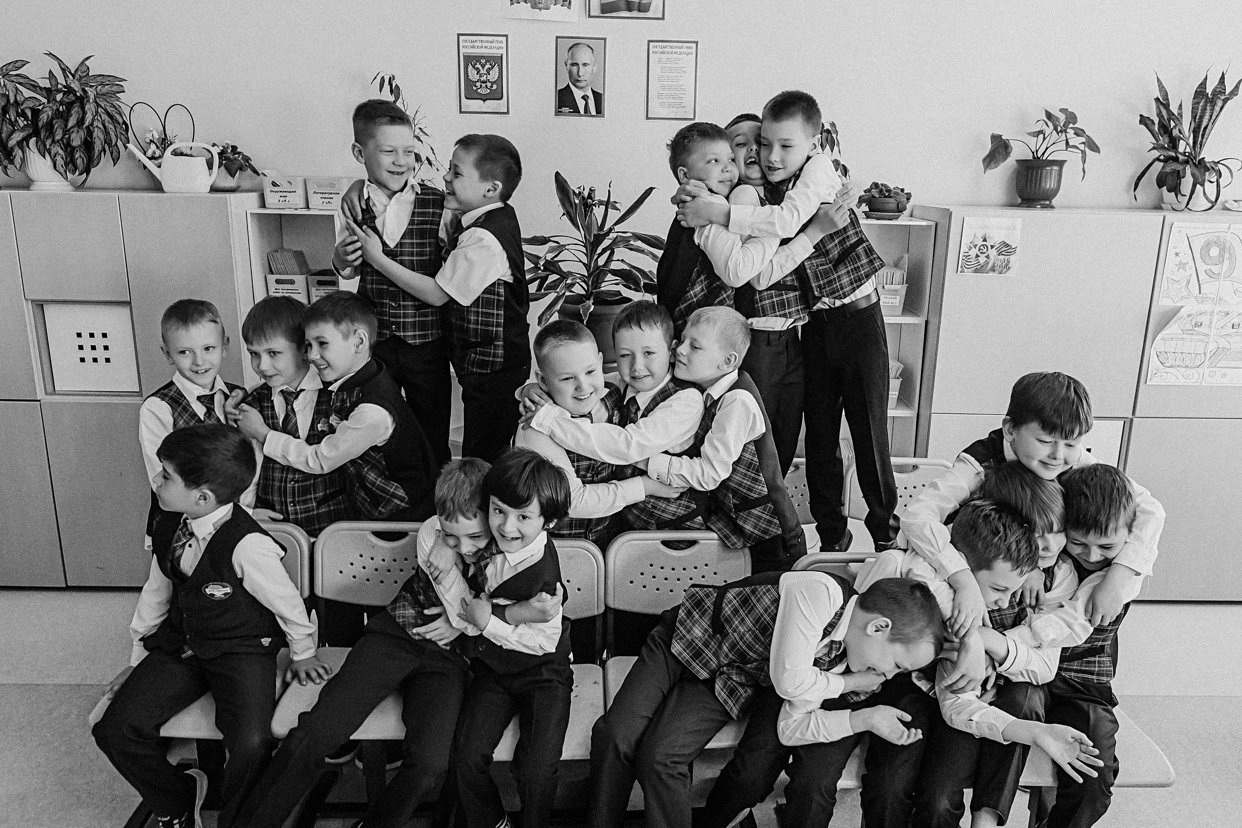 1 п фотосессия в классе. Семейный фотограф Тюмень, фотограф на роды Салмина Мария