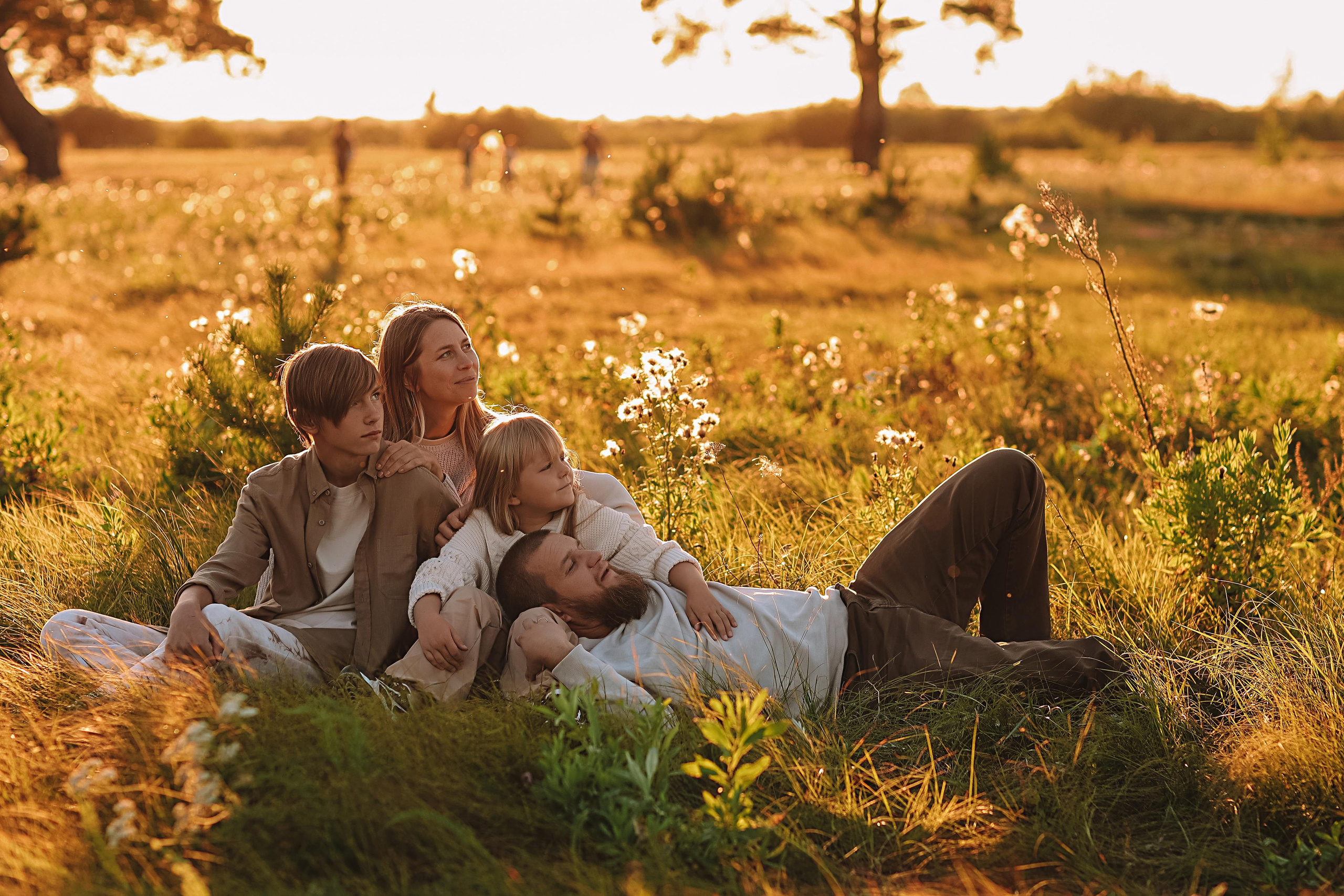 Семейная (каменка). Семейный фотограф Тюмень, фотограф на роды Салмина Мария