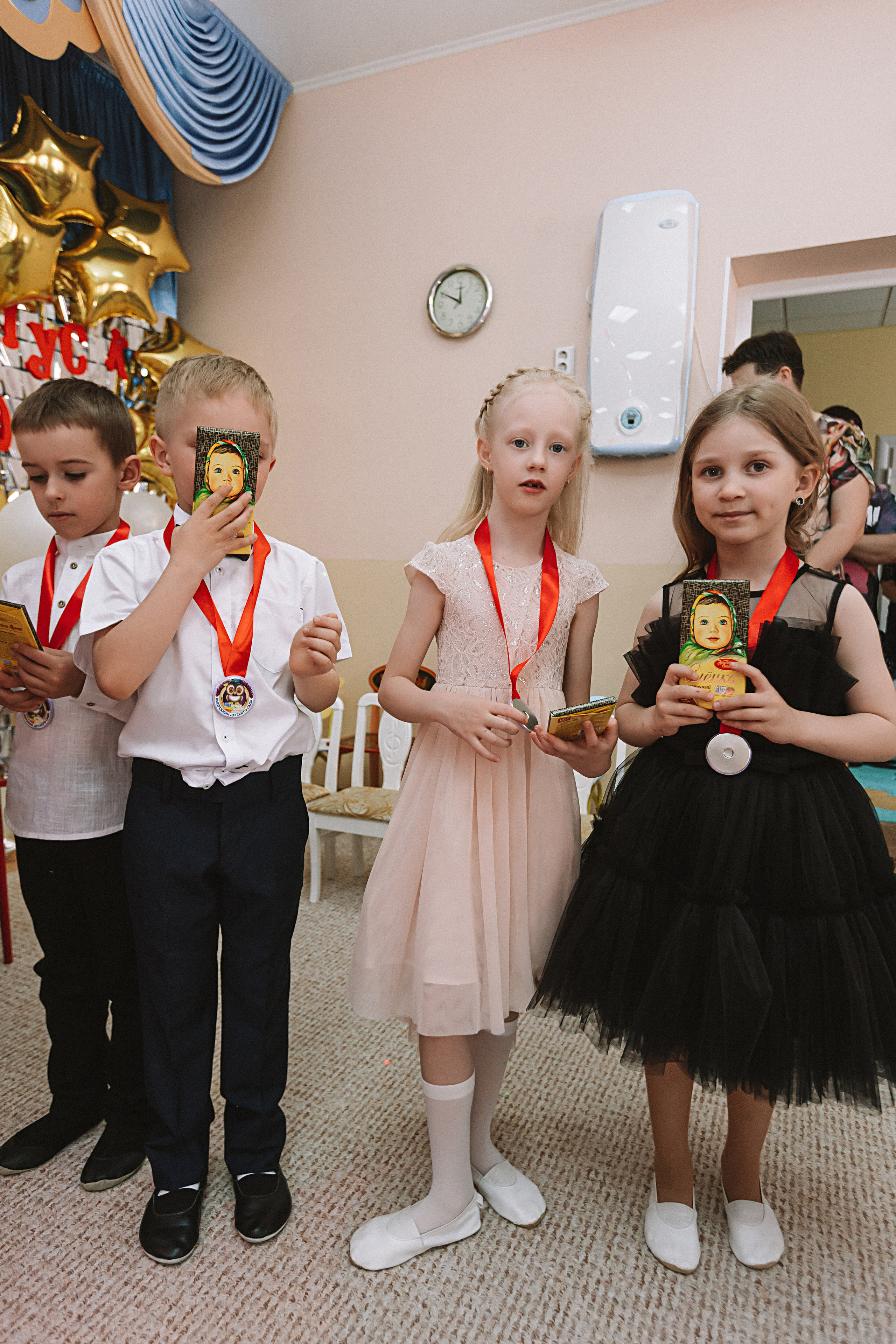 Выпускной детский сад. Семейный фотограф Тюмень, фотограф на роды Салмина Мария