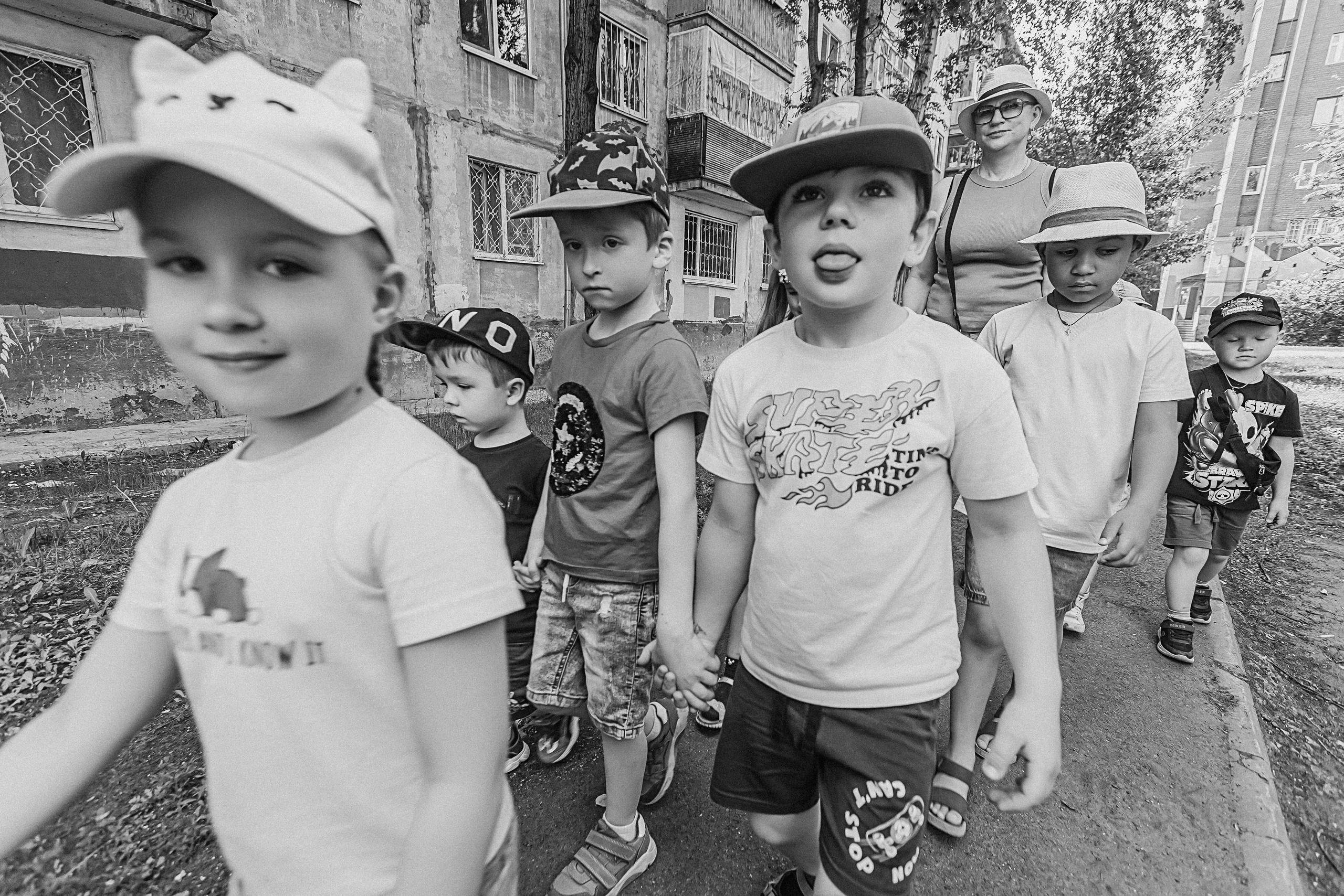 Один день в саду (частный). Семейный фотограф Тюмень, фотограф на роды Салмина Мария