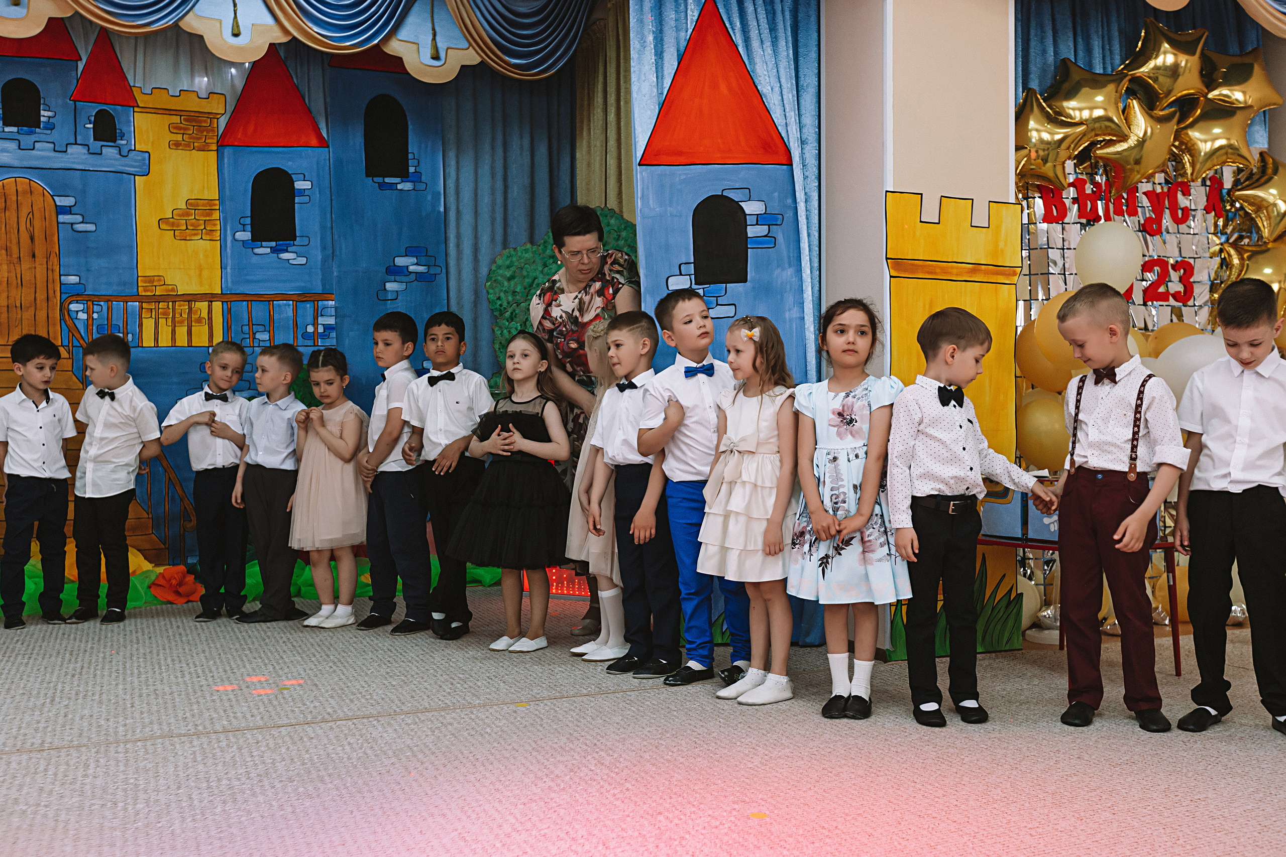 Выпускной детский сад. Семейный фотограф Тюмень, фотограф на роды Салмина Мария