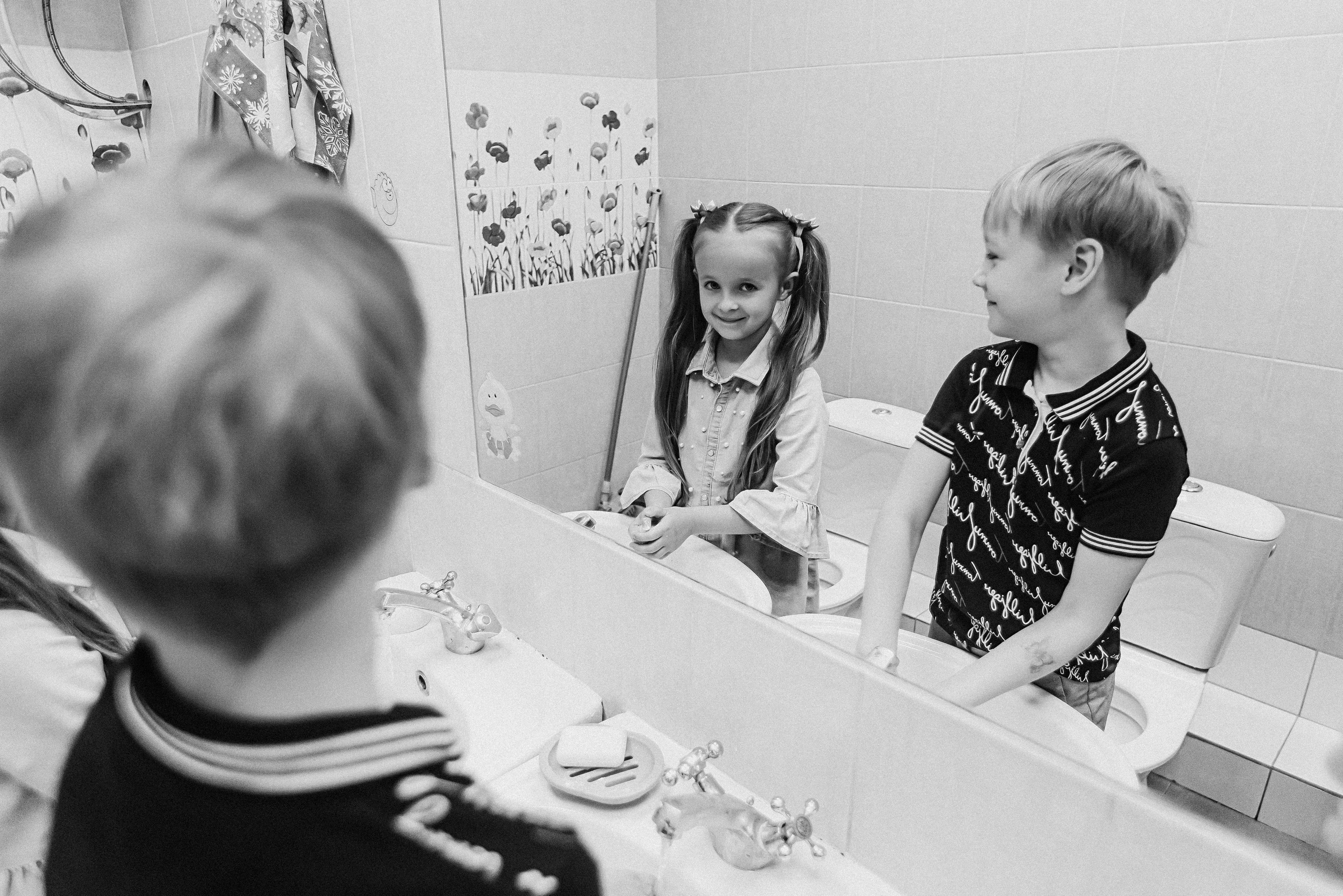 Один день в саду (частный). Семейный фотограф Тюмень, фотограф на роды Салмина Мария