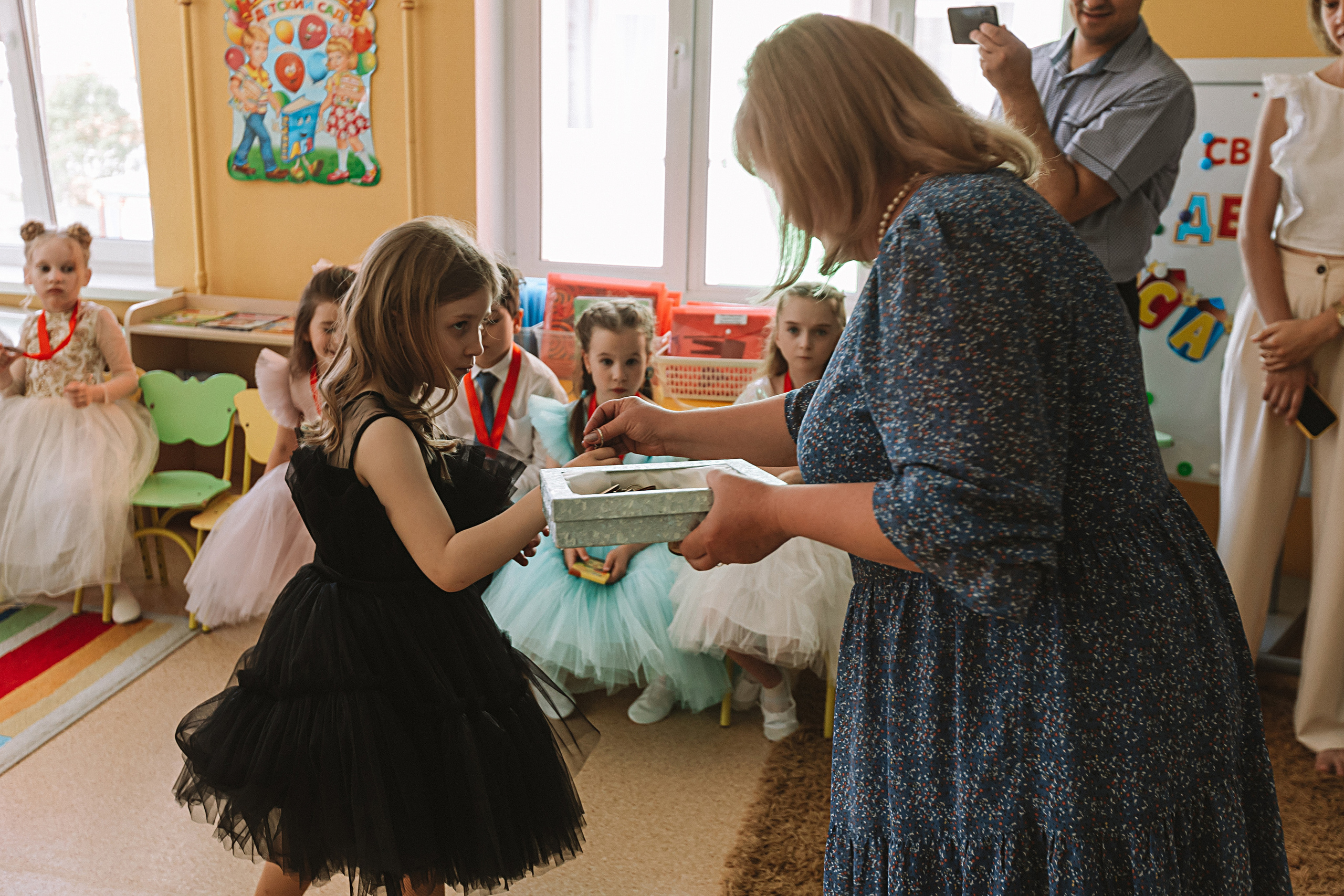 Выпускной детский сад. Семейный фотограф Тюмень, фотограф на роды Салмина Мария