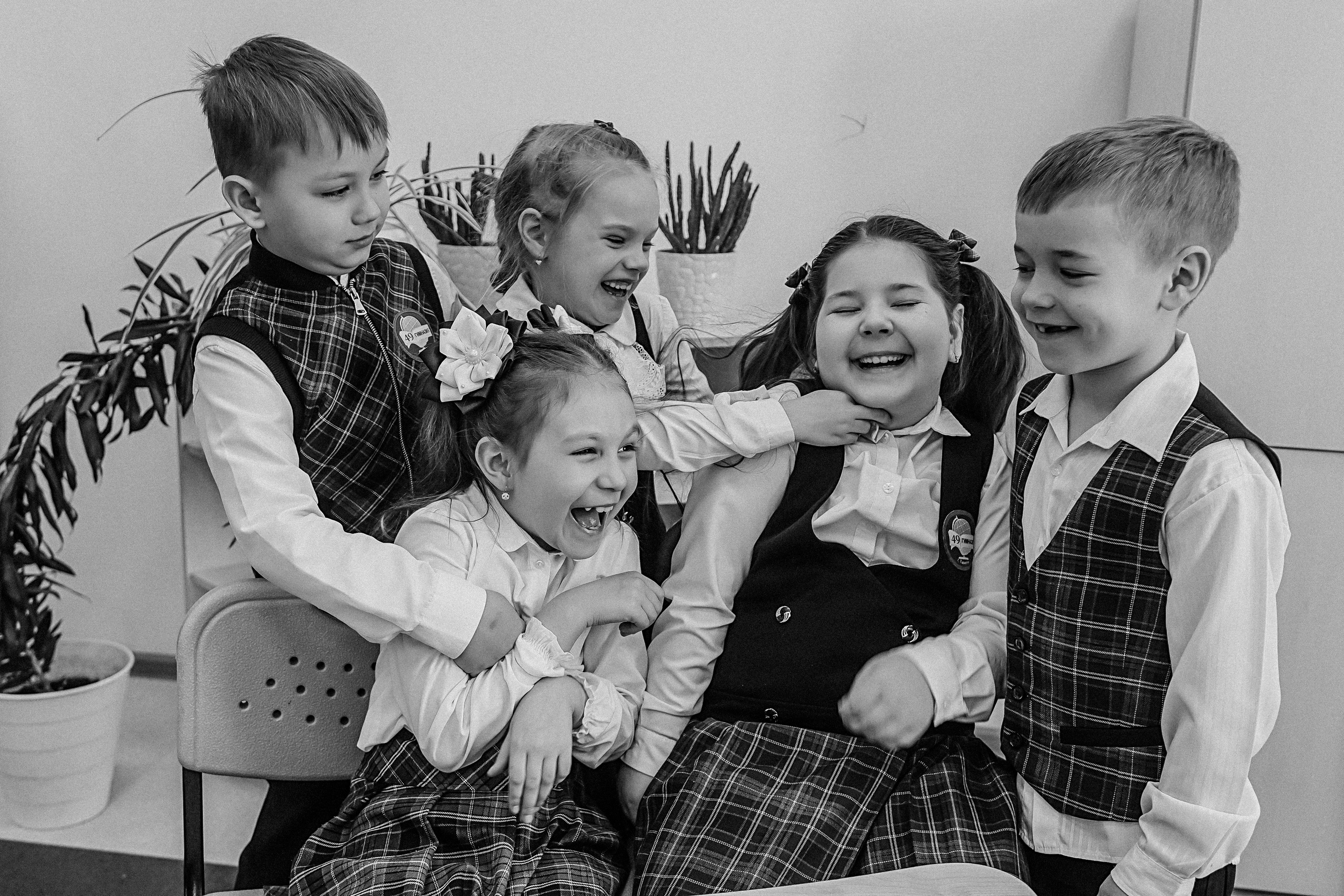 1 класс в кабинете. Семейный фотограф Тюмень, фотограф на роды Салмина Мария