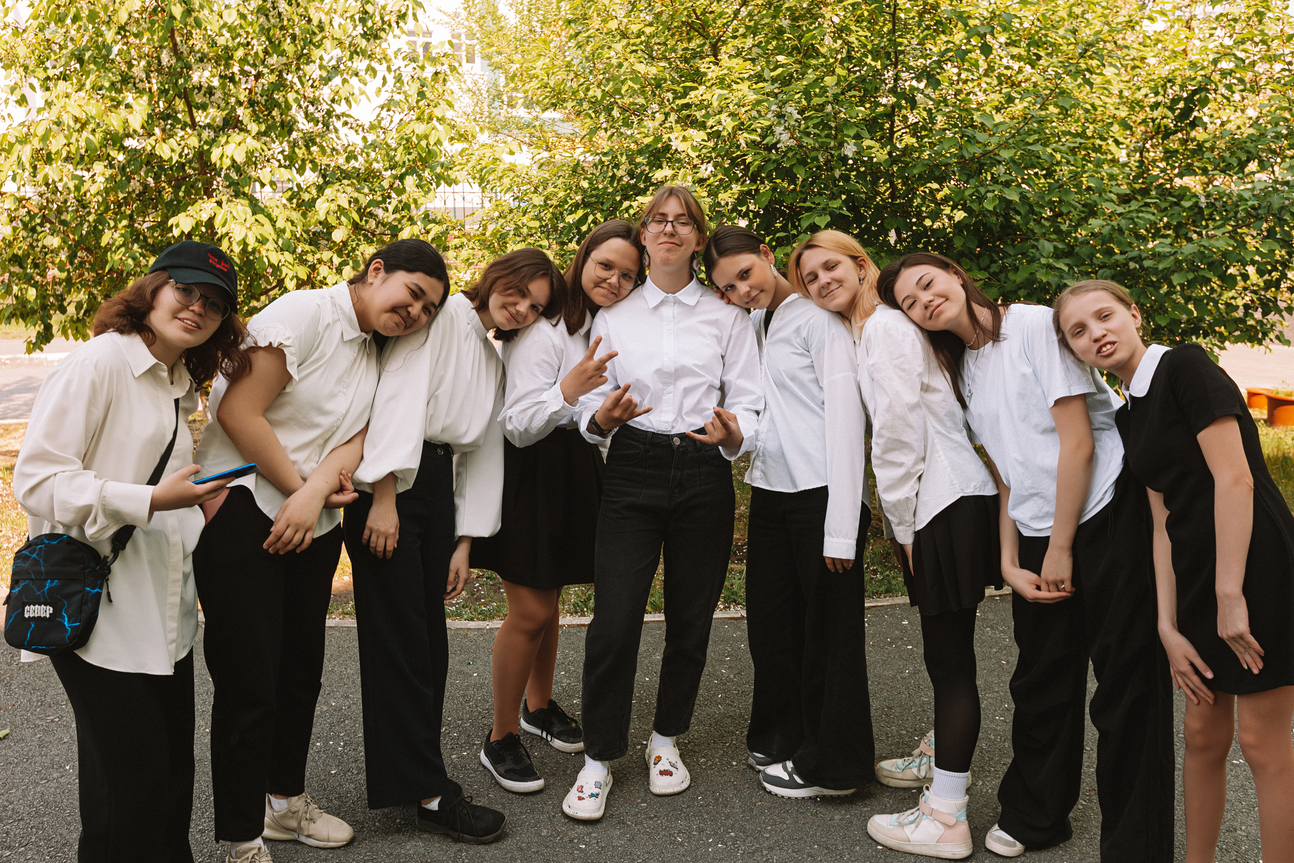 7 класс на улице. Семейный фотограф Тюмень, фотограф на роды Салмина Мария