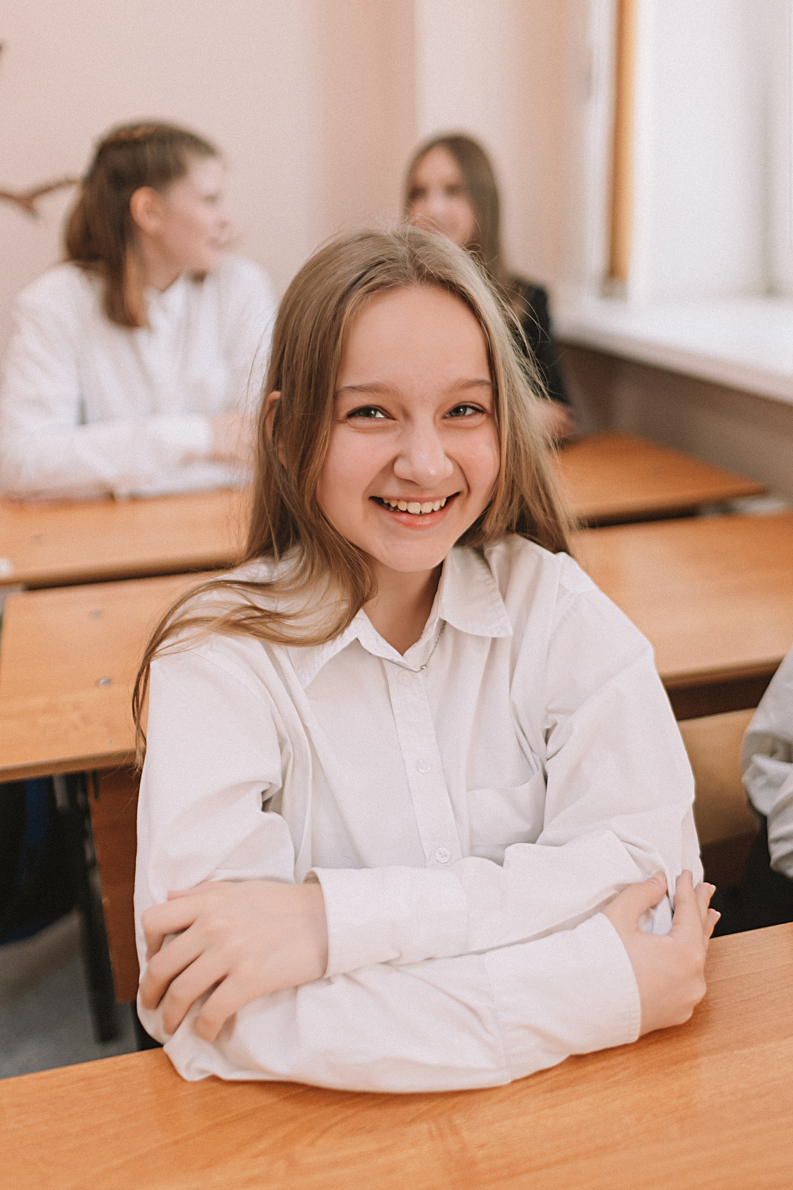 7 класс в стенах школы. Семейный фотограф Тюмень, фотограф на роды Салмина Мария