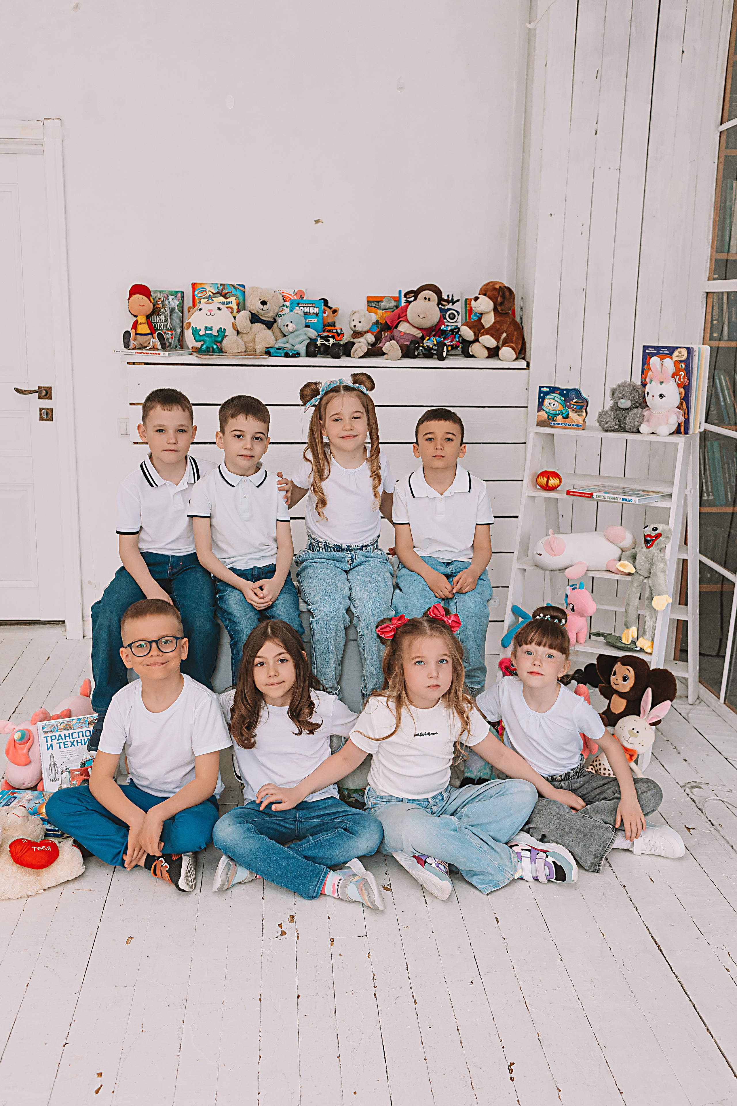 Садик в фотостудии. Семейный фотограф Тюмень, фотограф на роды Салмина Мария