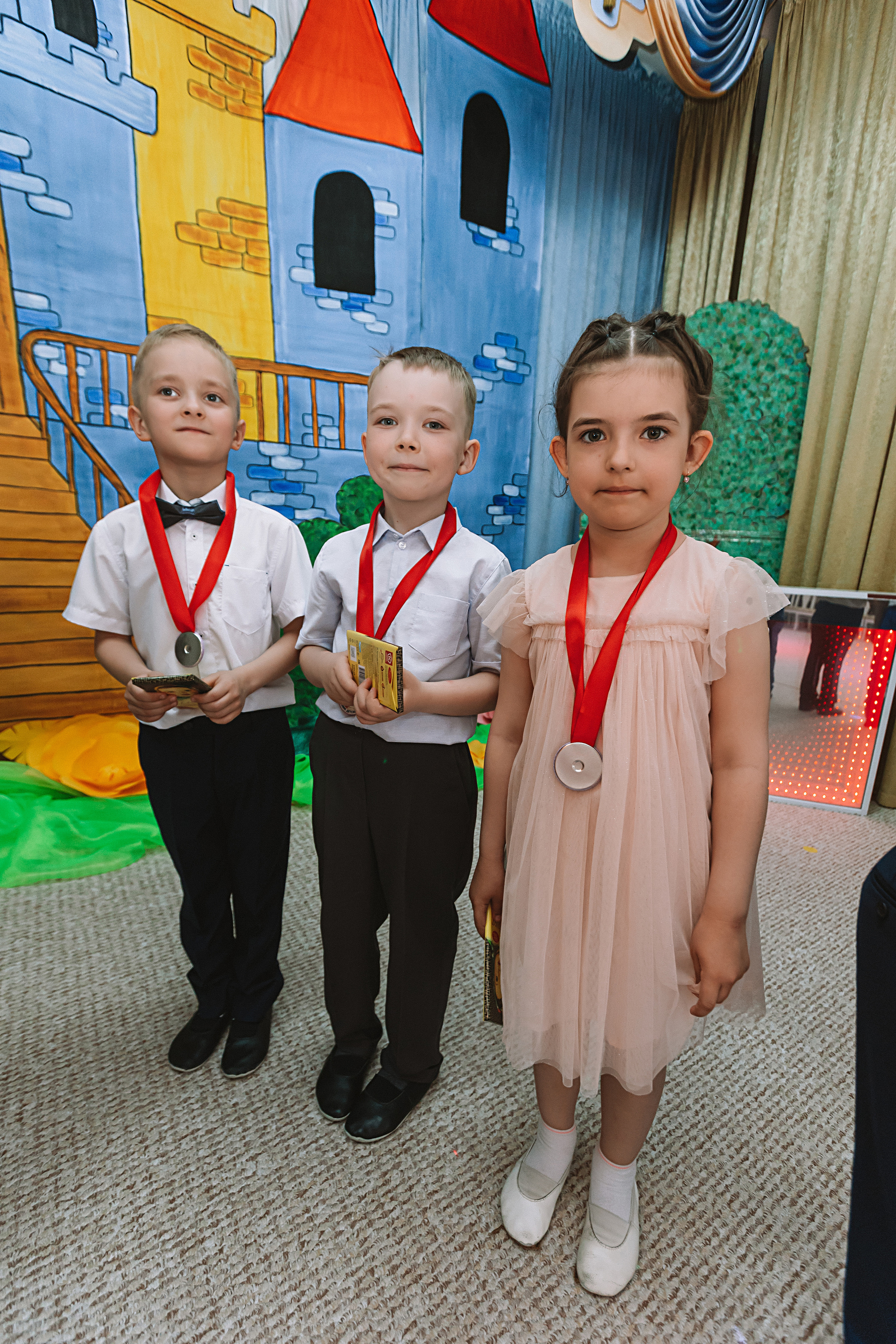 Выпускной детский сад. Семейный фотограф Тюмень, фотограф на роды Салмина Мария