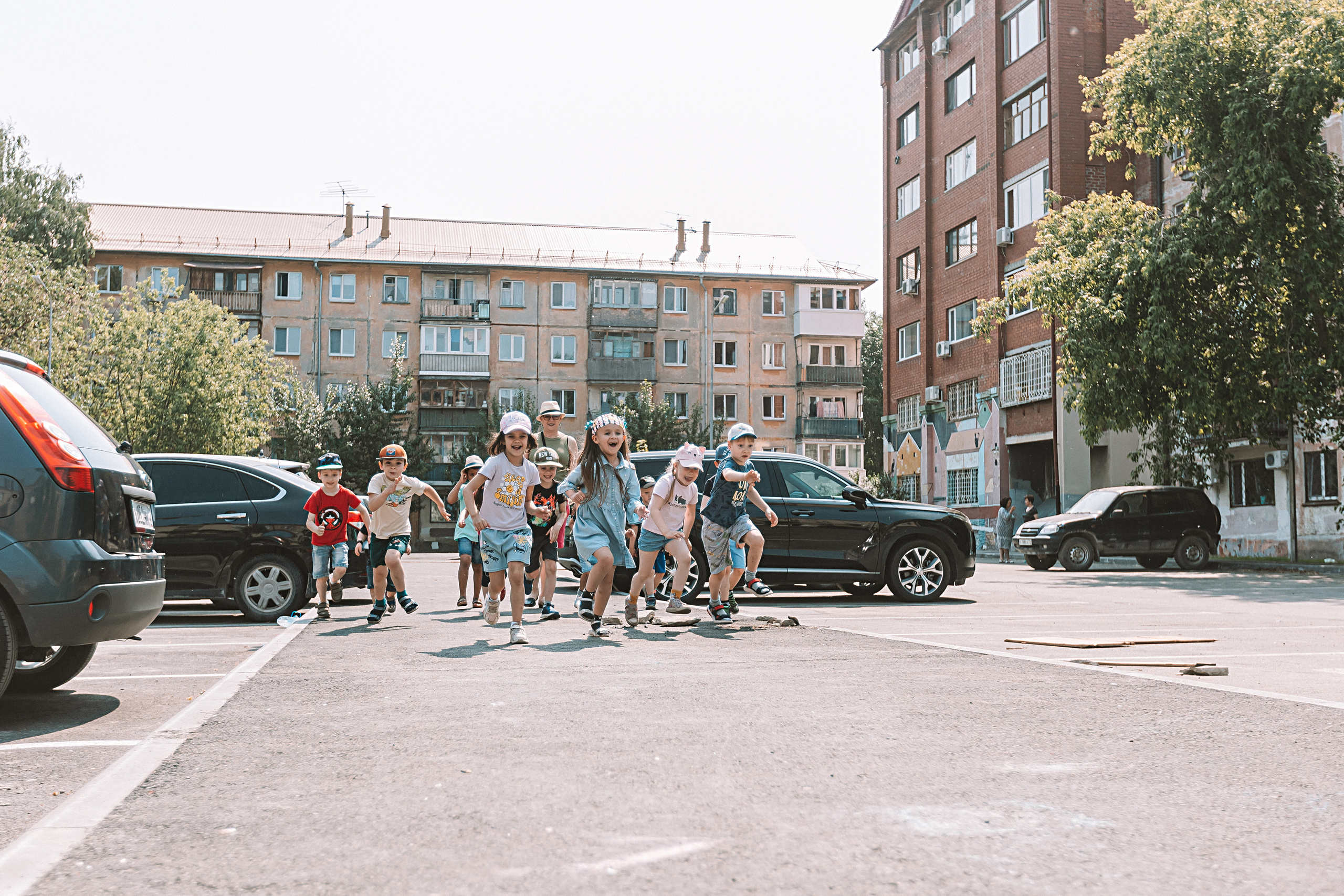 Один день в саду (частный). Семейный фотограф Тюмень, фотограф на роды Салмина Мария