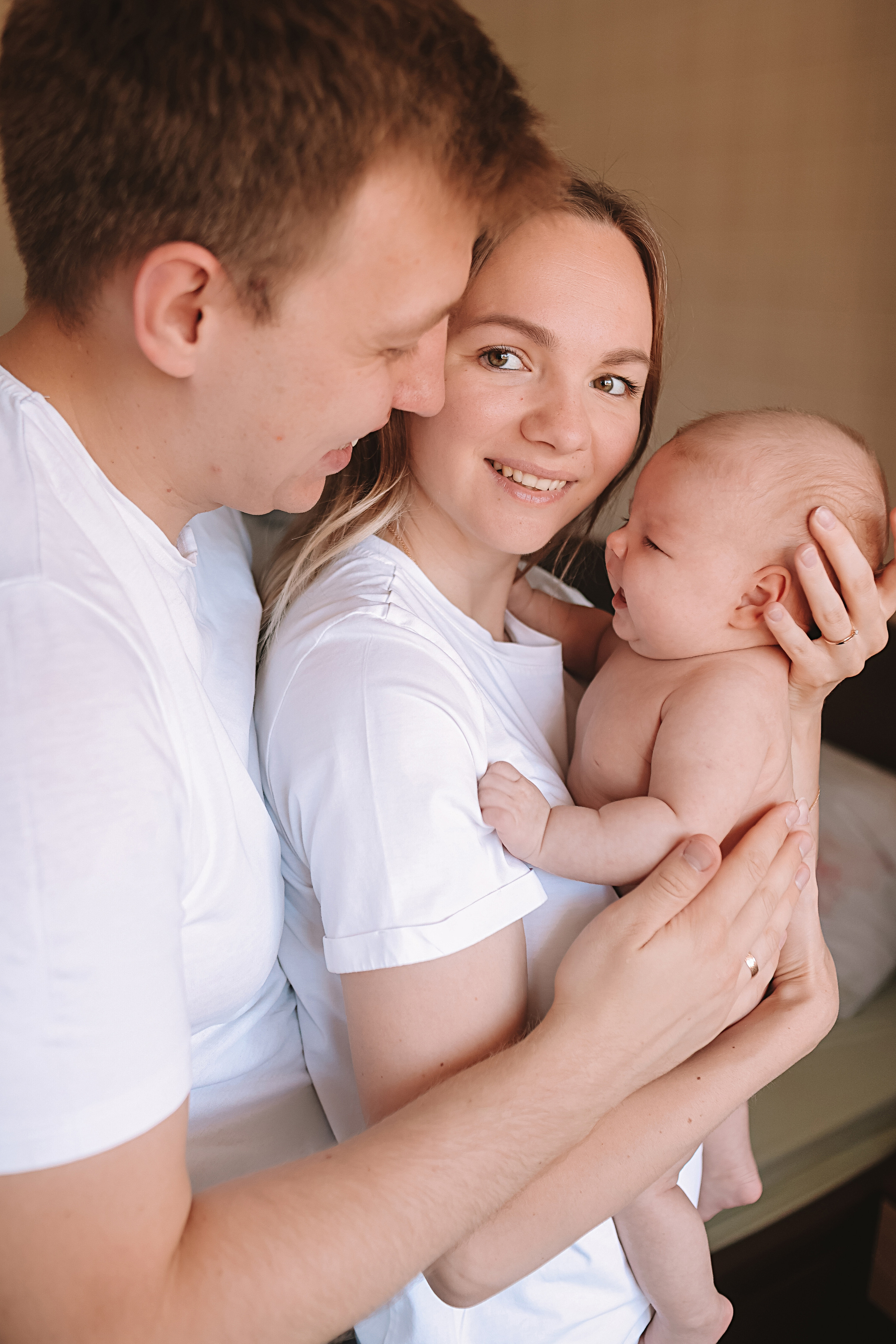 Аня, 2 месяца. Семейный фотограф Тюмень, фотограф на роды Салмина Мария