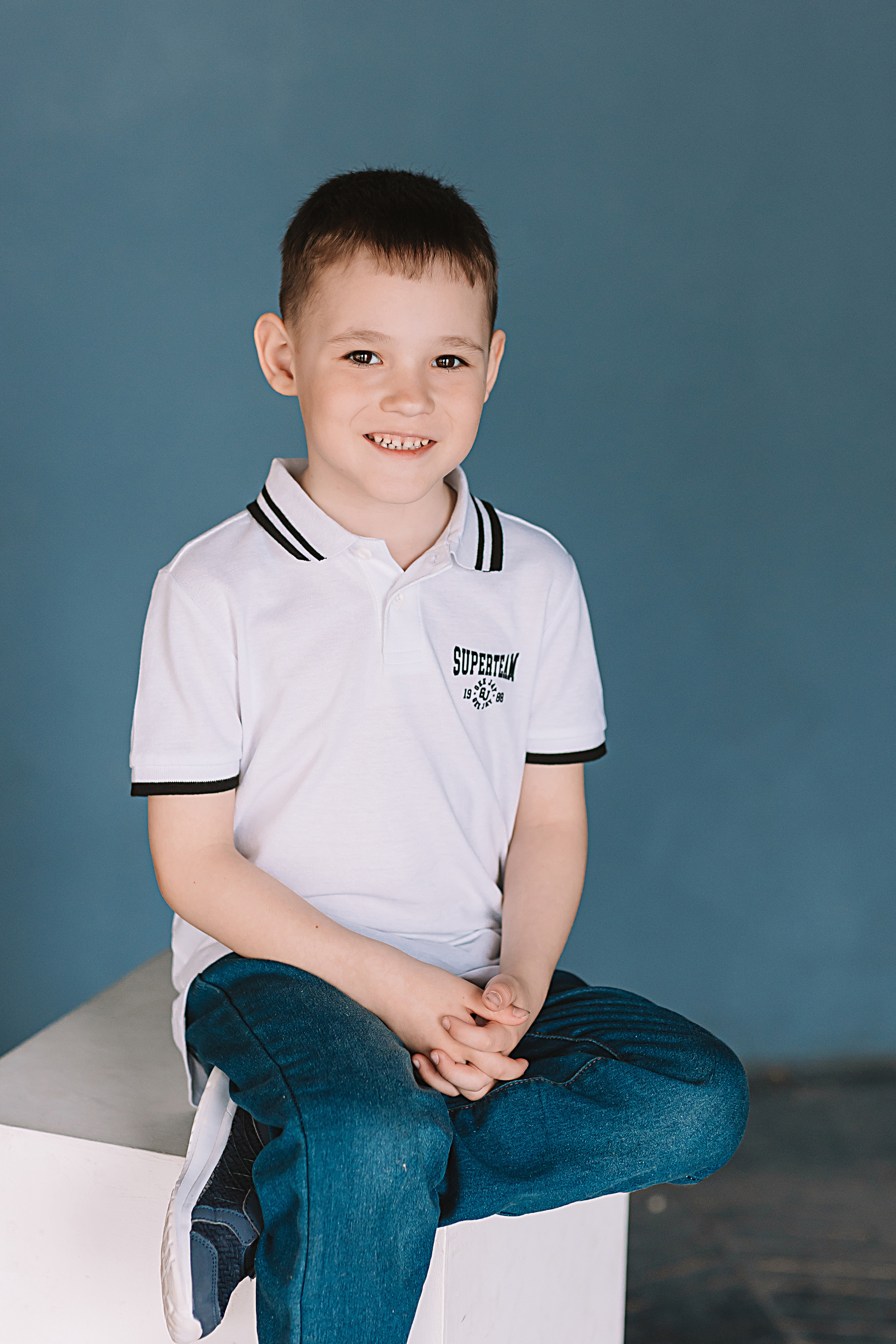 Садик в фотостудии. Семейный фотограф Тюмень, фотограф на роды Салмина Мария