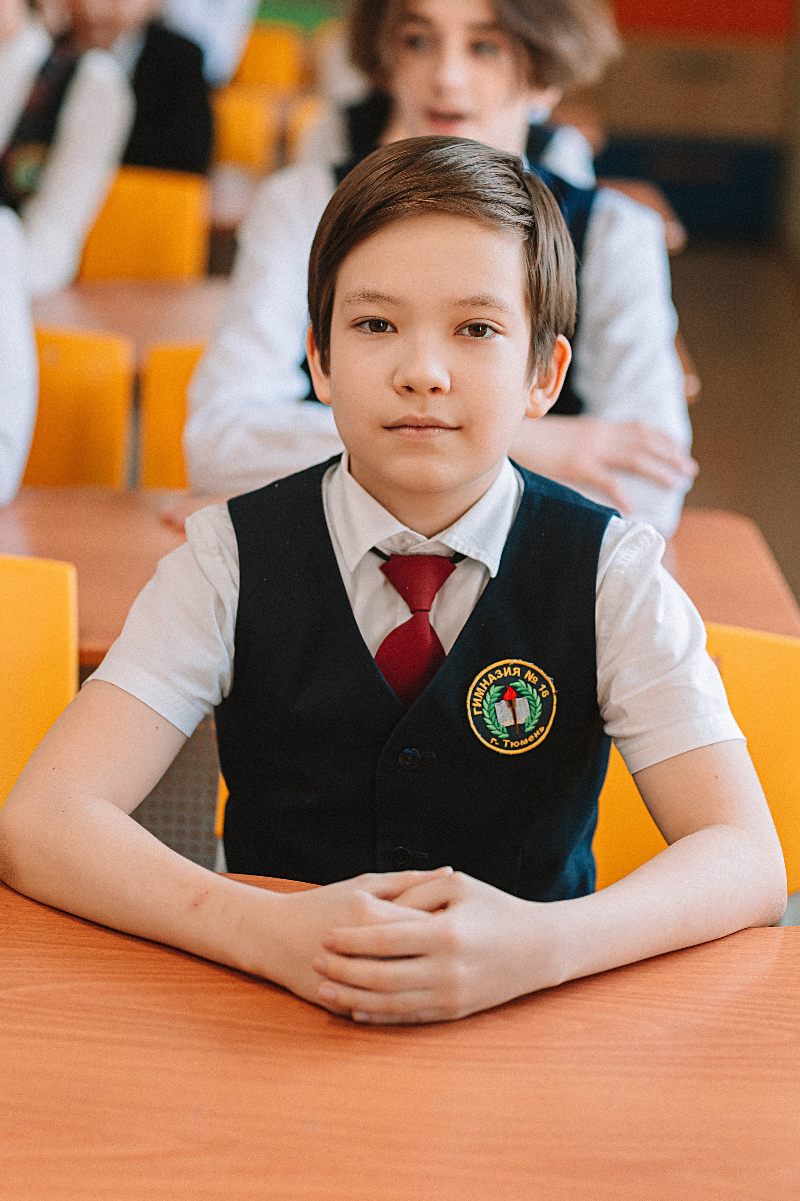 7 класс в кабинете. Семейный фотограф Тюмень, фотограф на роды Салмина Мария