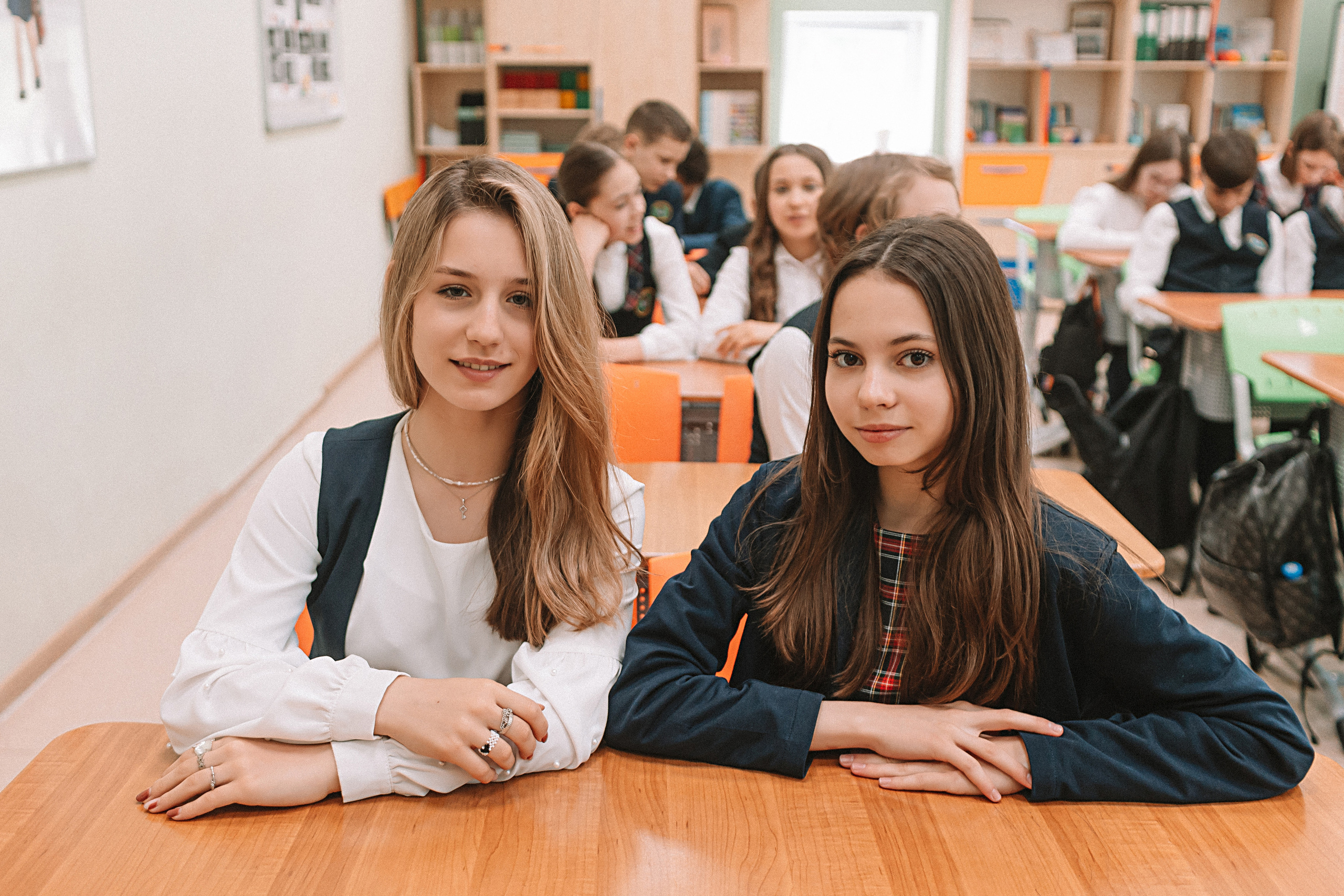 7 класс в кабинете. Семейный фотограф Тюмень, фотограф на роды Салмина Мария