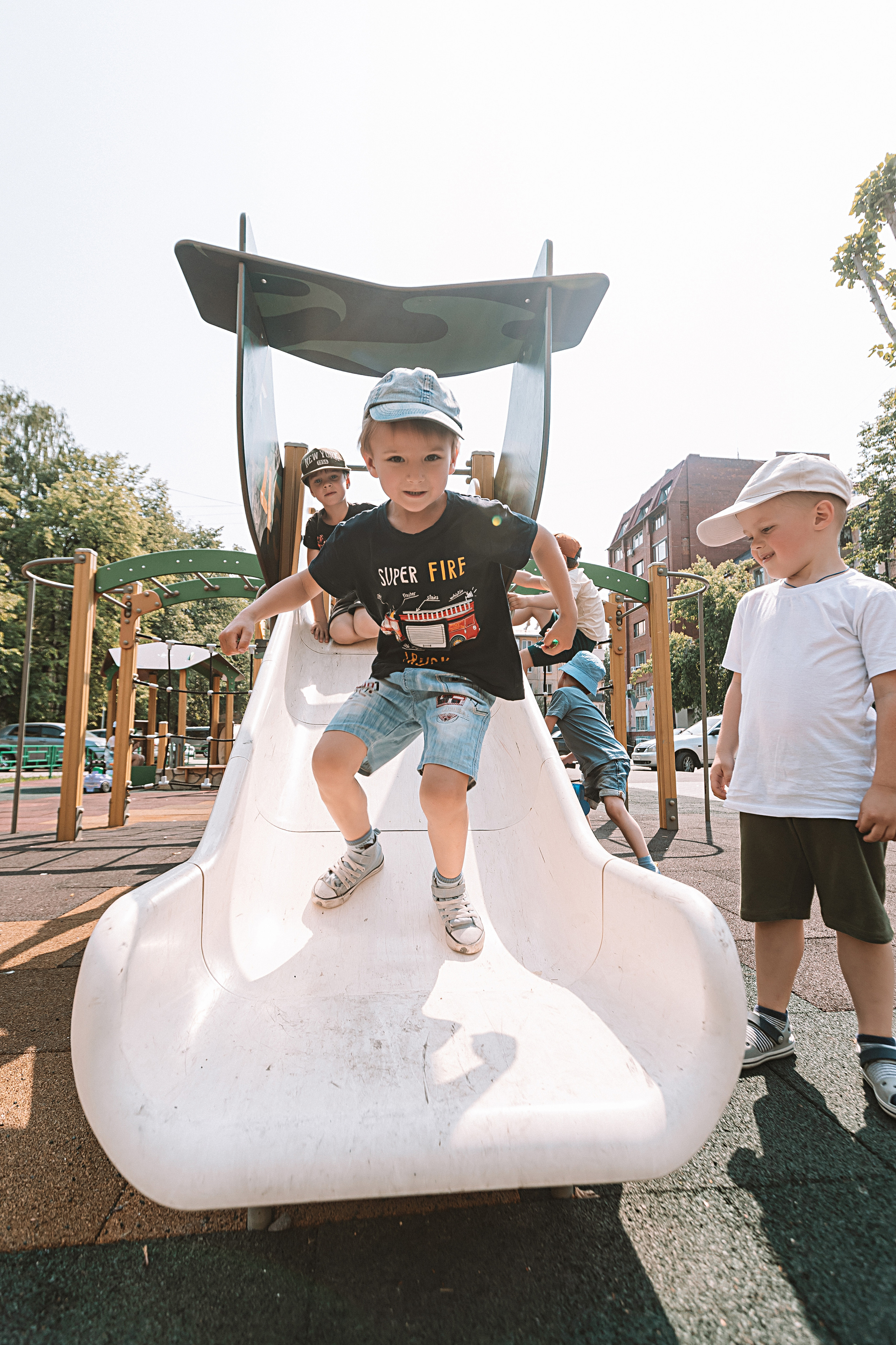 Один день в саду (частный). Семейный фотограф Тюмень, фотограф на роды Салмина Мария
