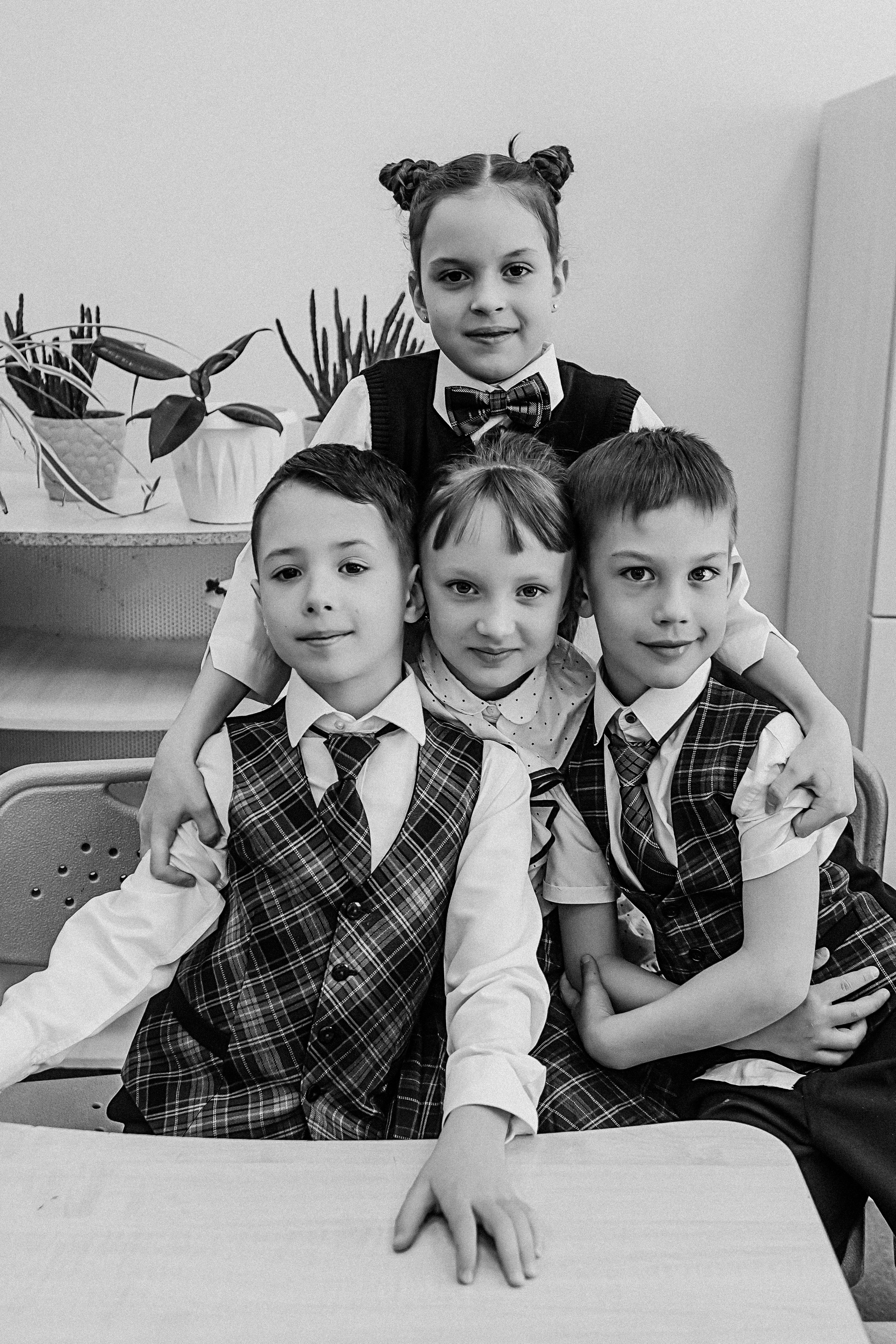 1 класс в кабинете. Семейный фотограф Тюмень, фотограф на роды Салмина Мария