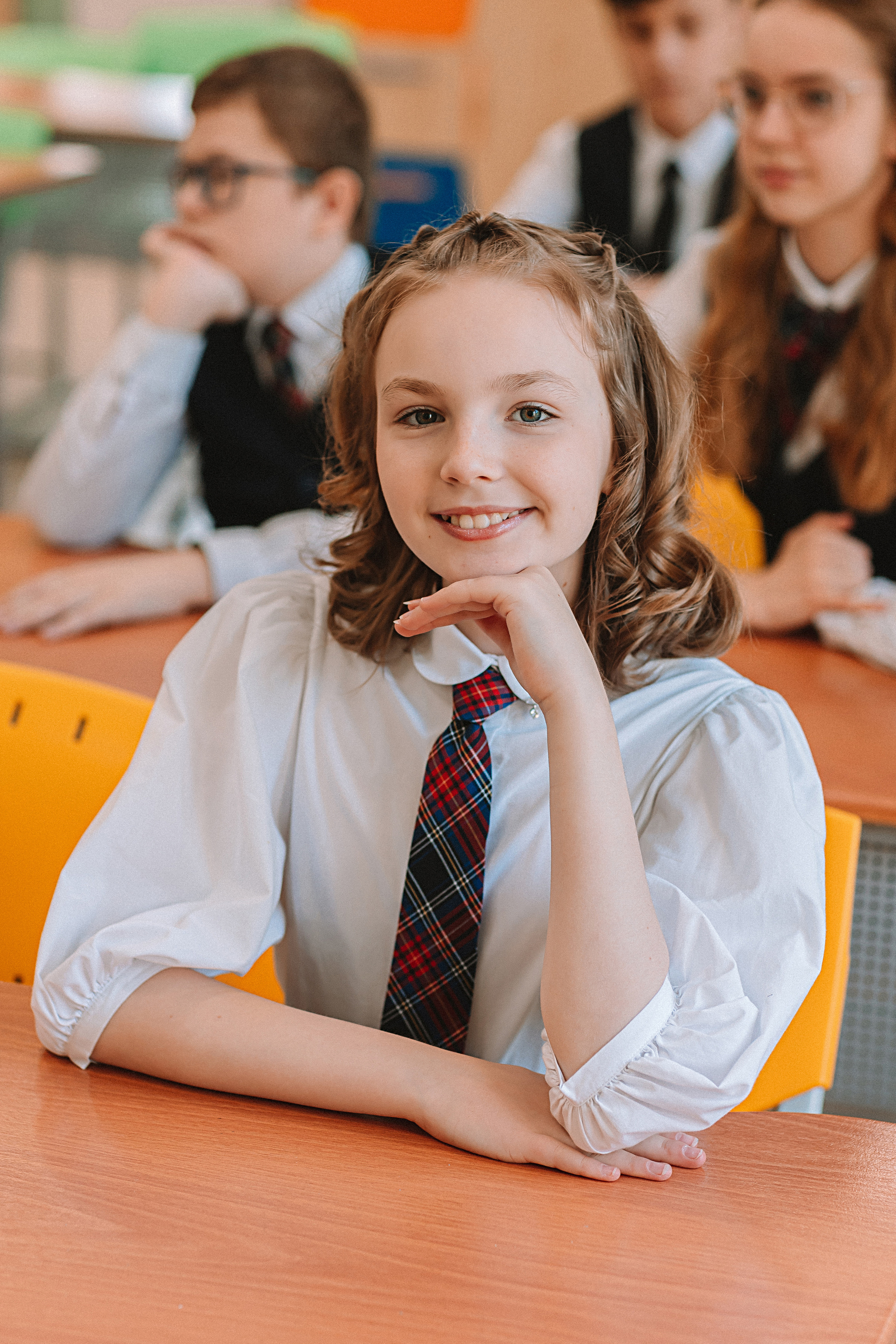 7 класс в кабинете. Семейный фотограф Тюмень, фотограф на роды Салмина Мария