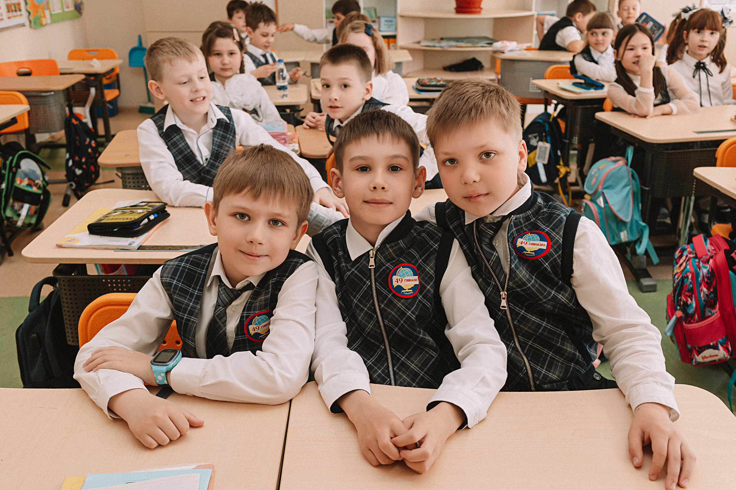 1 п фотосессия в классе. Семейный фотограф Тюмень, фотограф на роды Салмина Мария