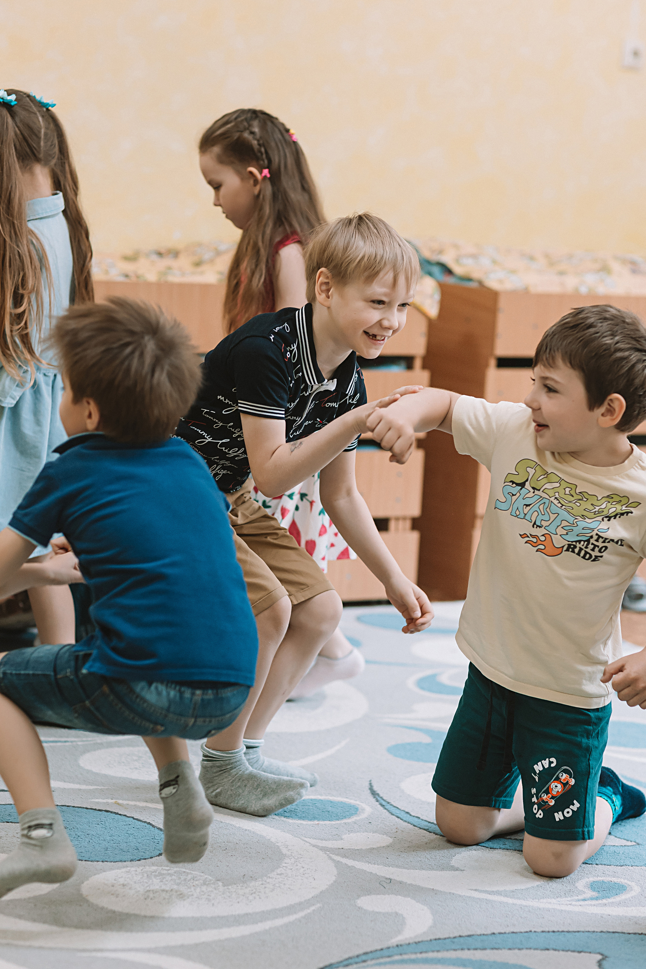 Один день в саду (частный). Семейный фотограф Тюмень, фотограф на роды Салмина Мария