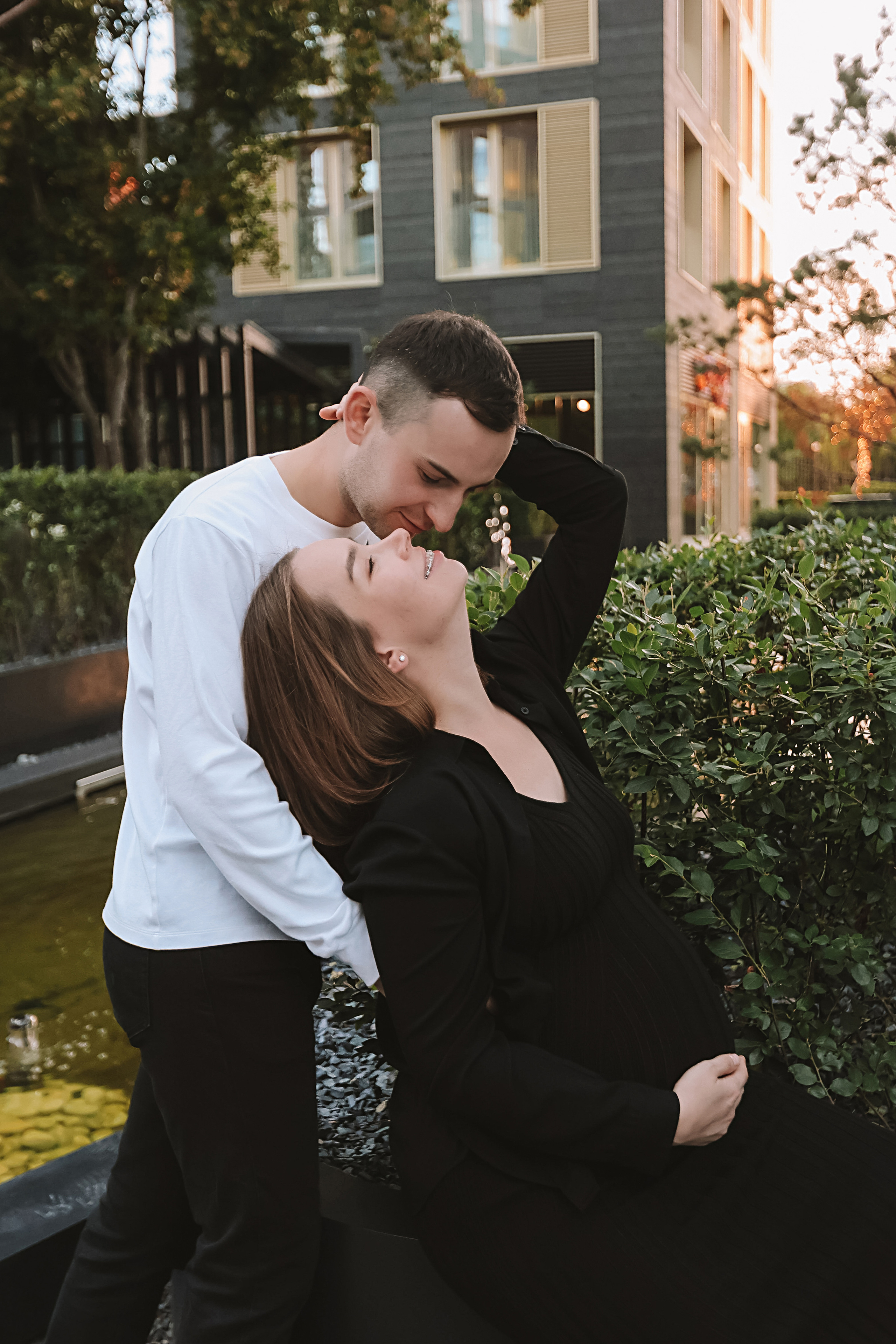 Беременность (центр города). Семейный фотограф Тюмень, фотограф на роды Салмина Мария