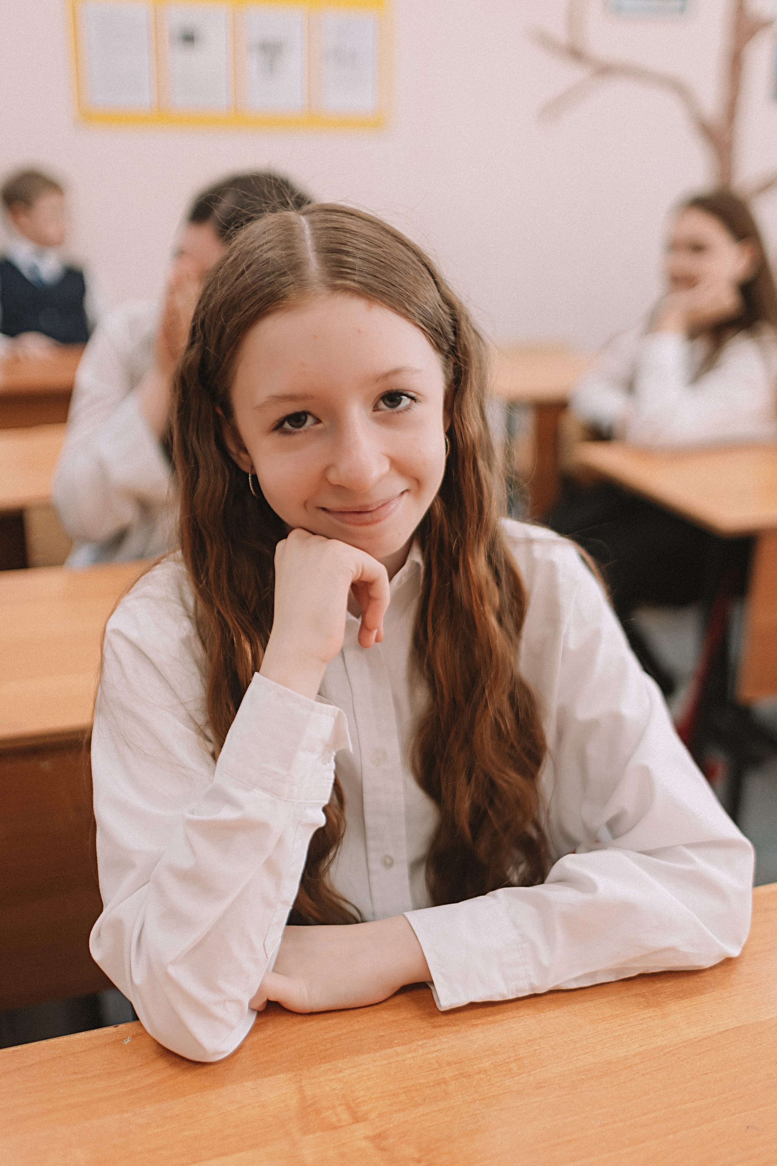 7 класс в стенах школы. Семейный фотограф Тюмень, фотограф на роды Салмина Мария