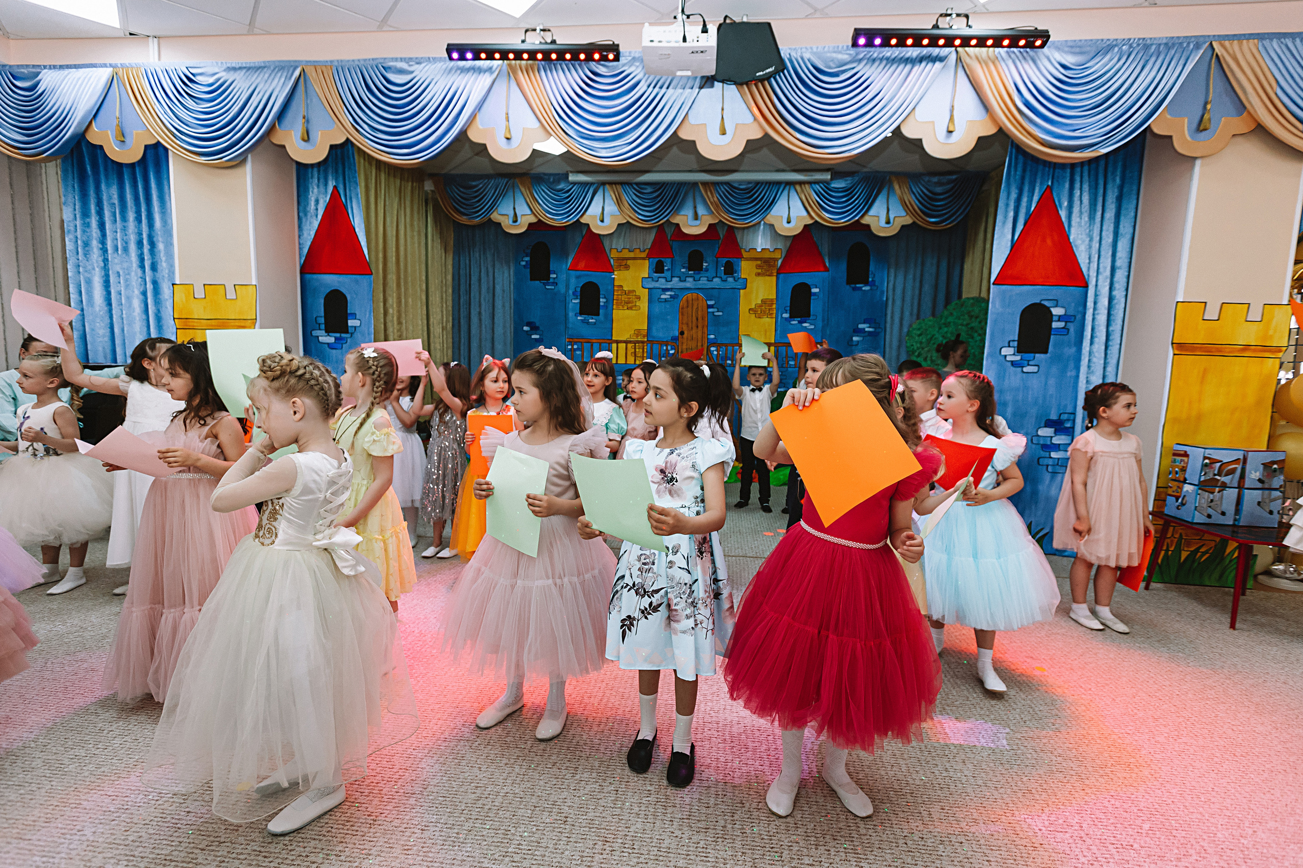 Выпускной детский сад. Семейный фотограф Тюмень, фотограф на роды Салмина Мария