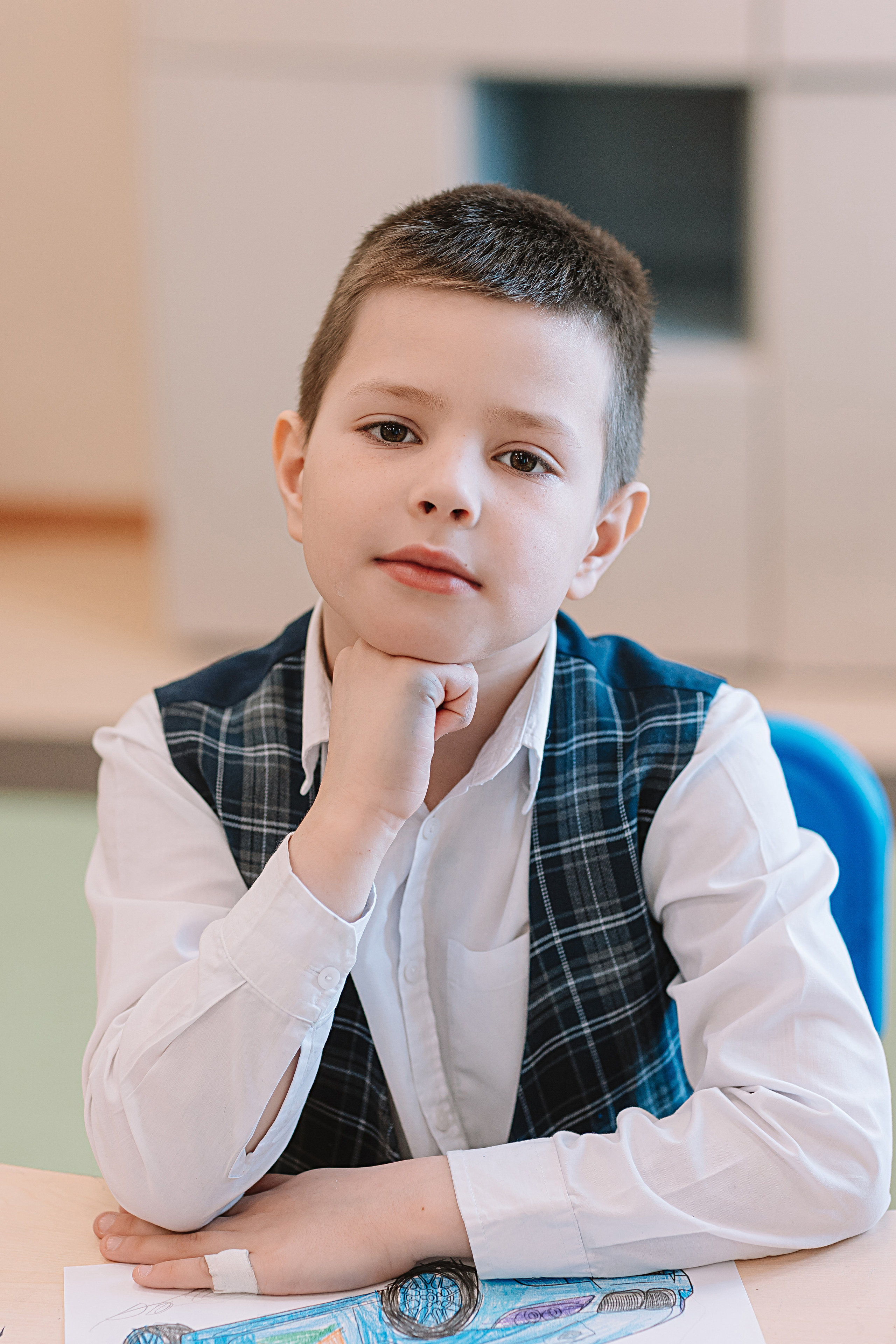 1 класс в кабинете. Семейный фотограф Тюмень, фотограф на роды Салмина Мария