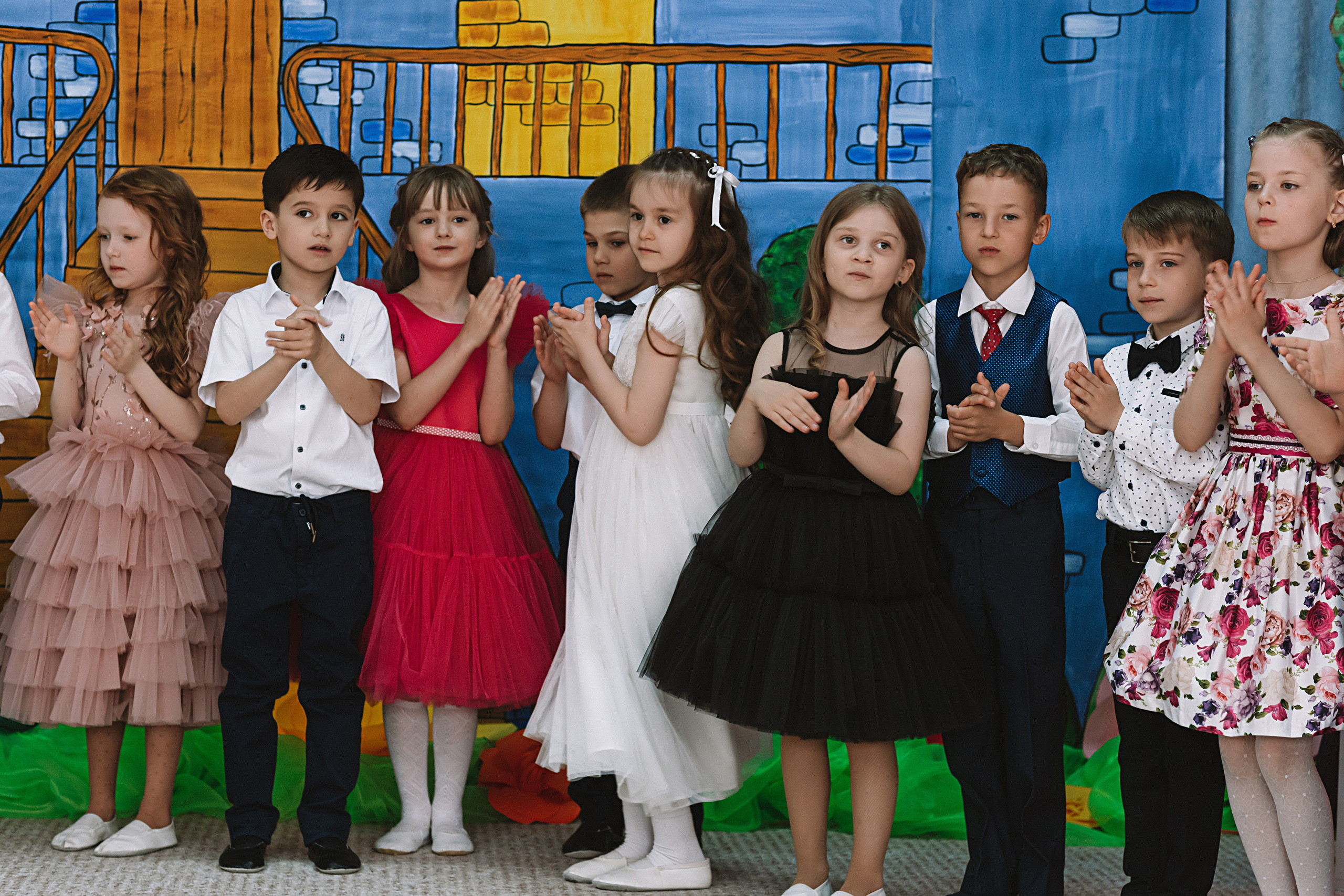 Выпускной детский сад. Семейный фотограф Тюмень, фотограф на роды Салмина Мария