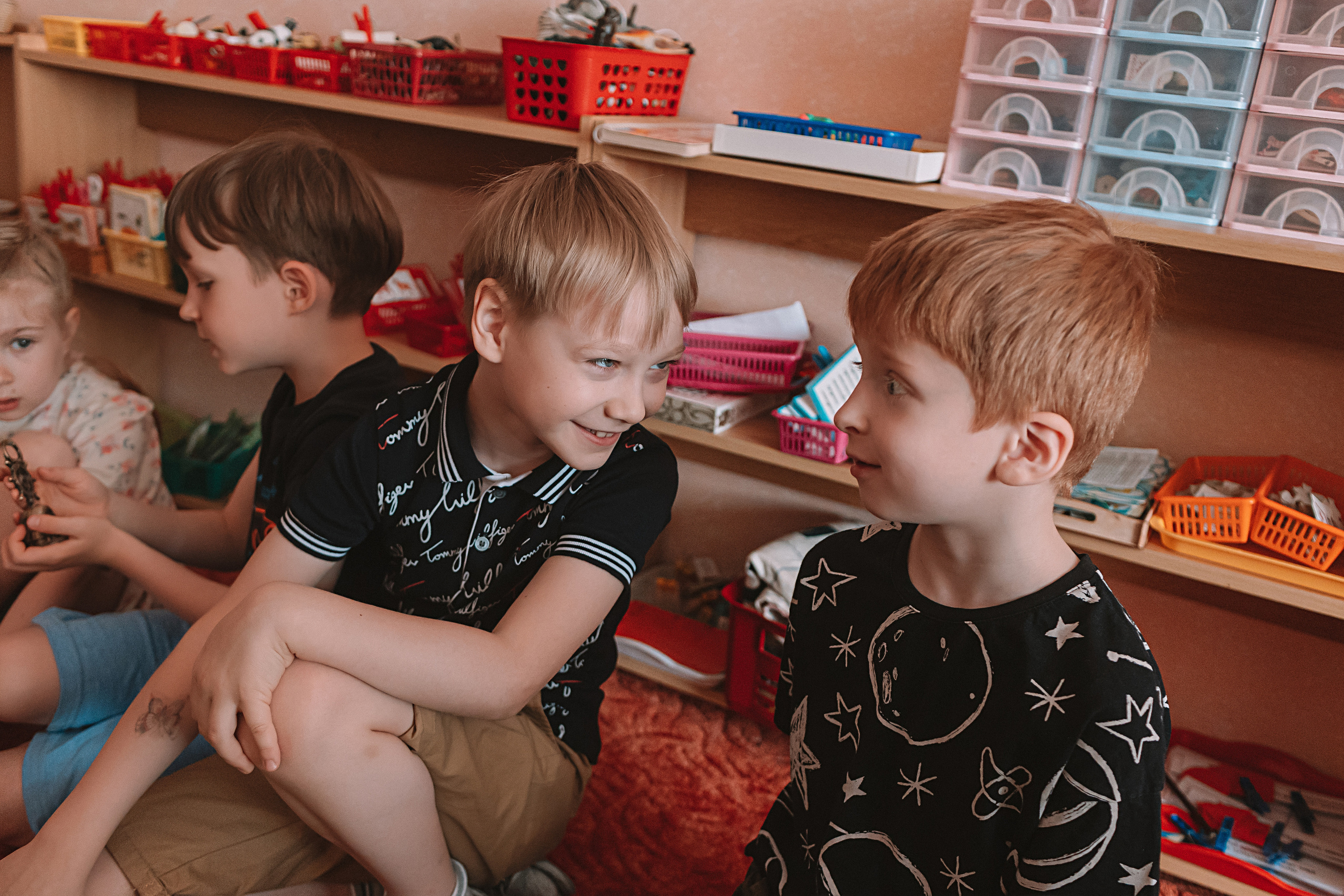 Один день в саду (частный). Семейный фотограф Тюмень, фотограф на роды Салмина Мария
