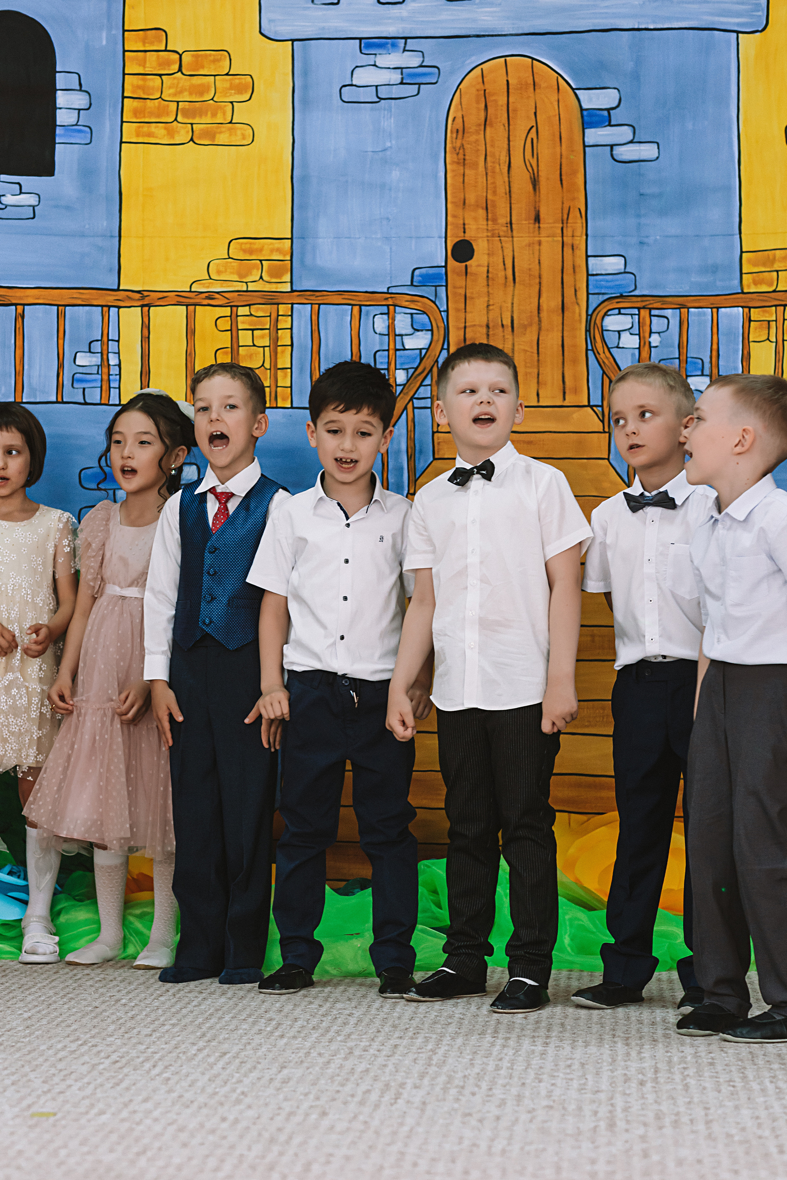 Выпускной детский сад. Семейный фотограф Тюмень, фотограф на роды Салмина Мария